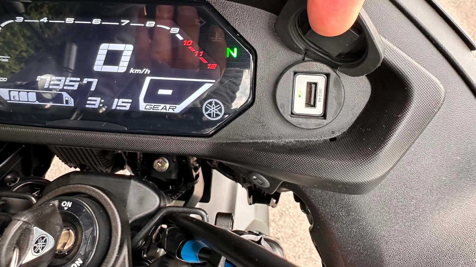 YAMAHA TRACER 700-image-8