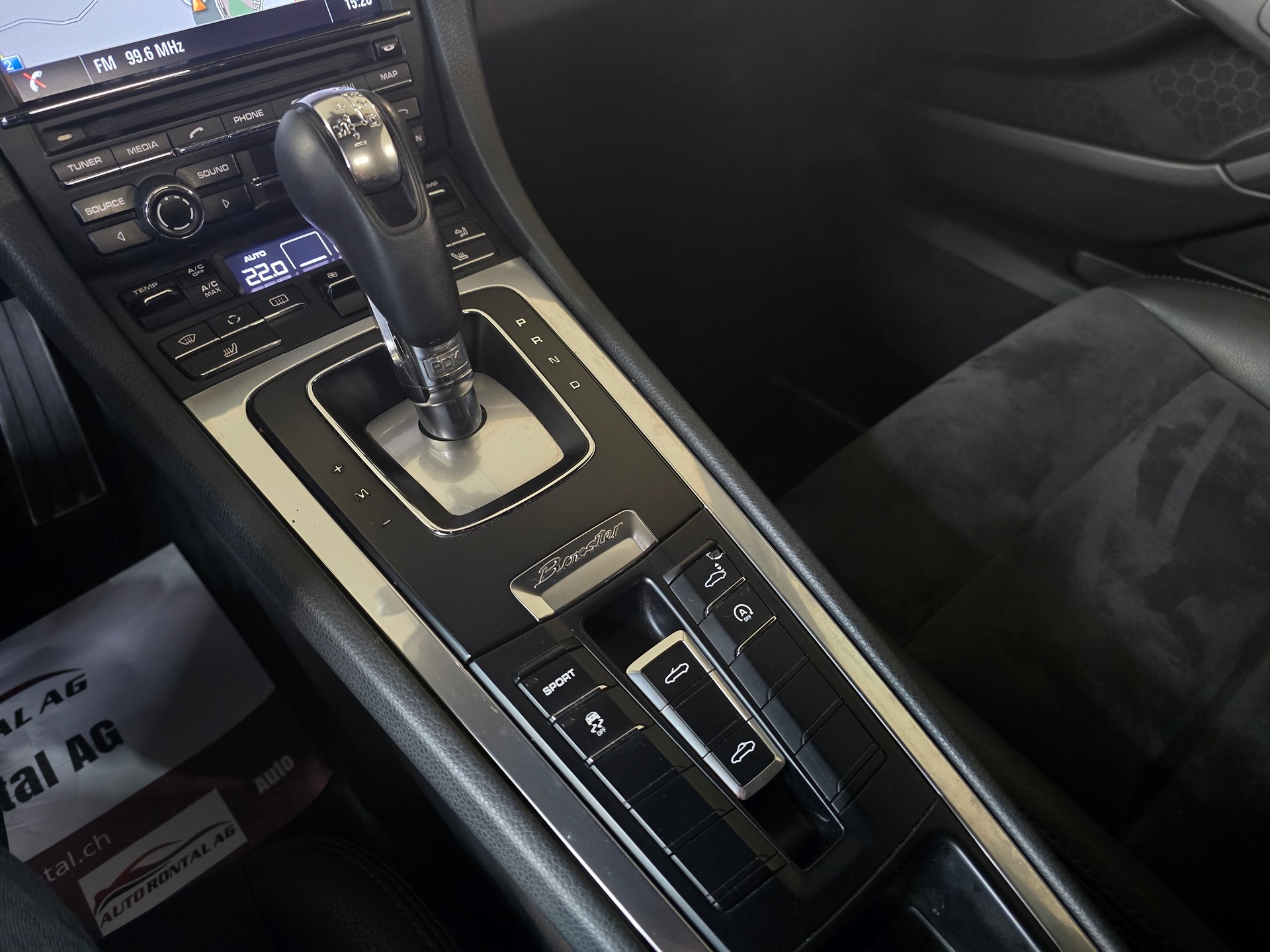 PORSCHE Boxster 2.7 PDK-image-16