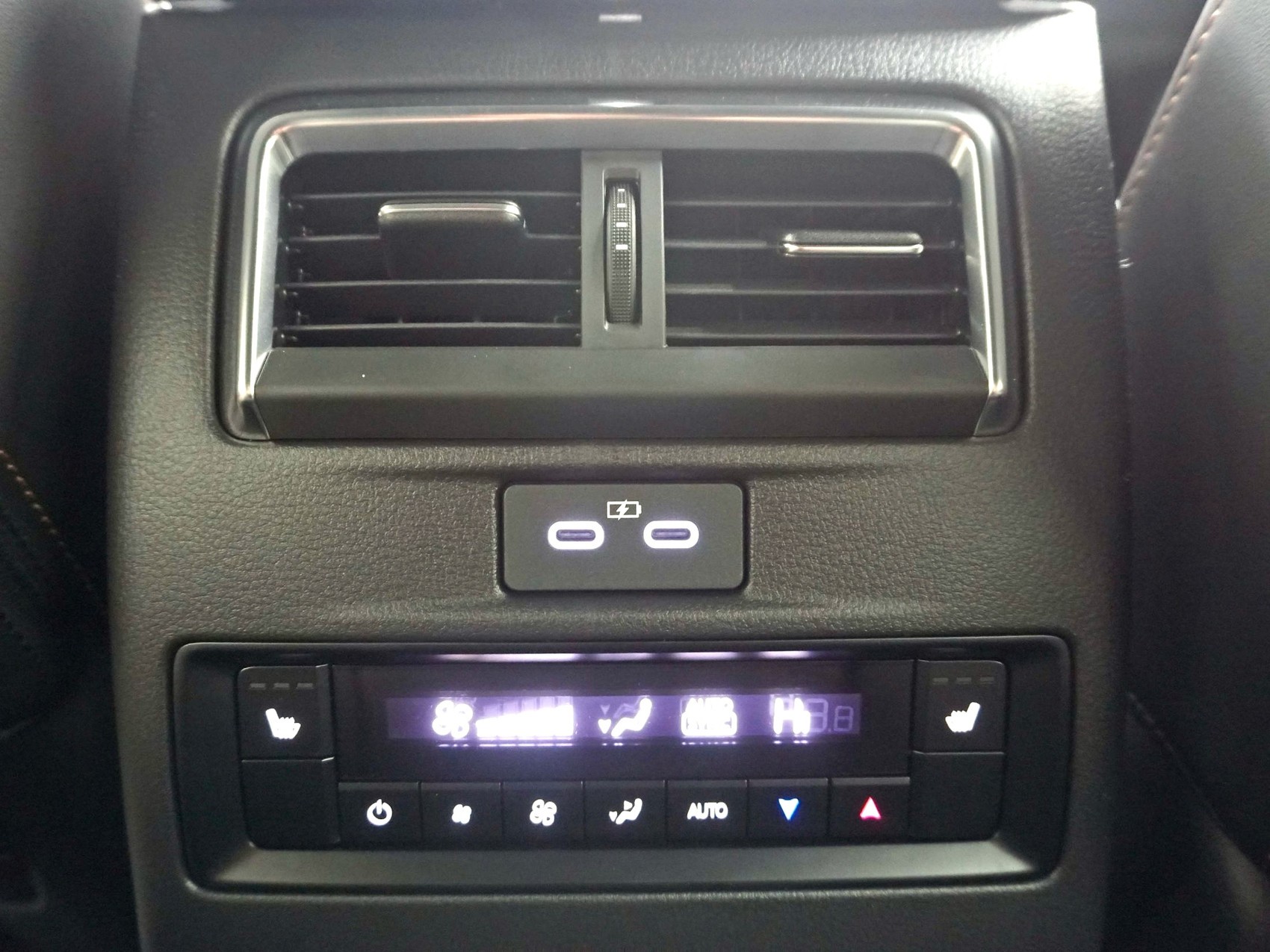 MAZDA CX-80 3.3 D Homura-image-21