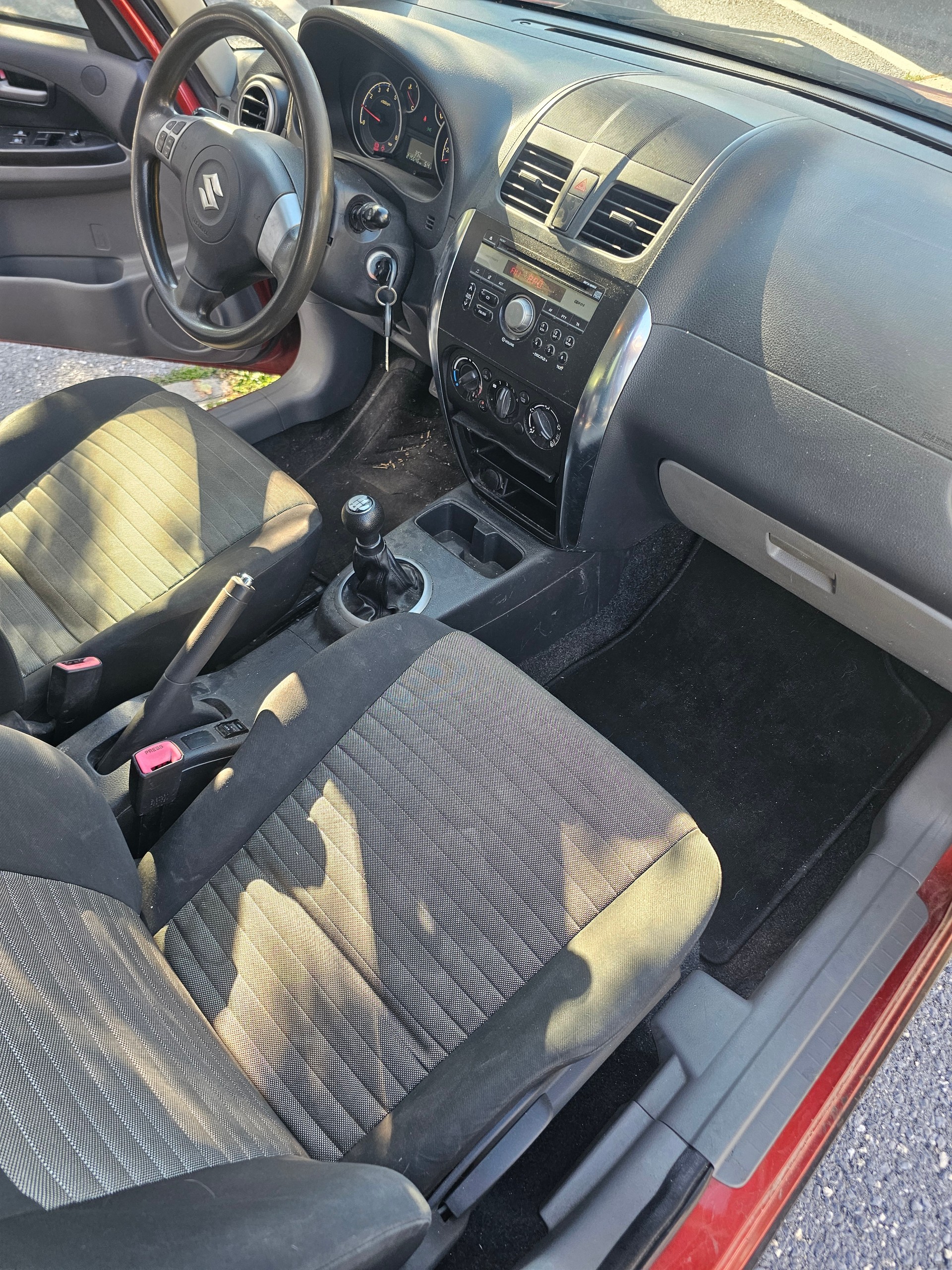 SUZUKI SX4 1.6 16V GL Top 4WD-image-7