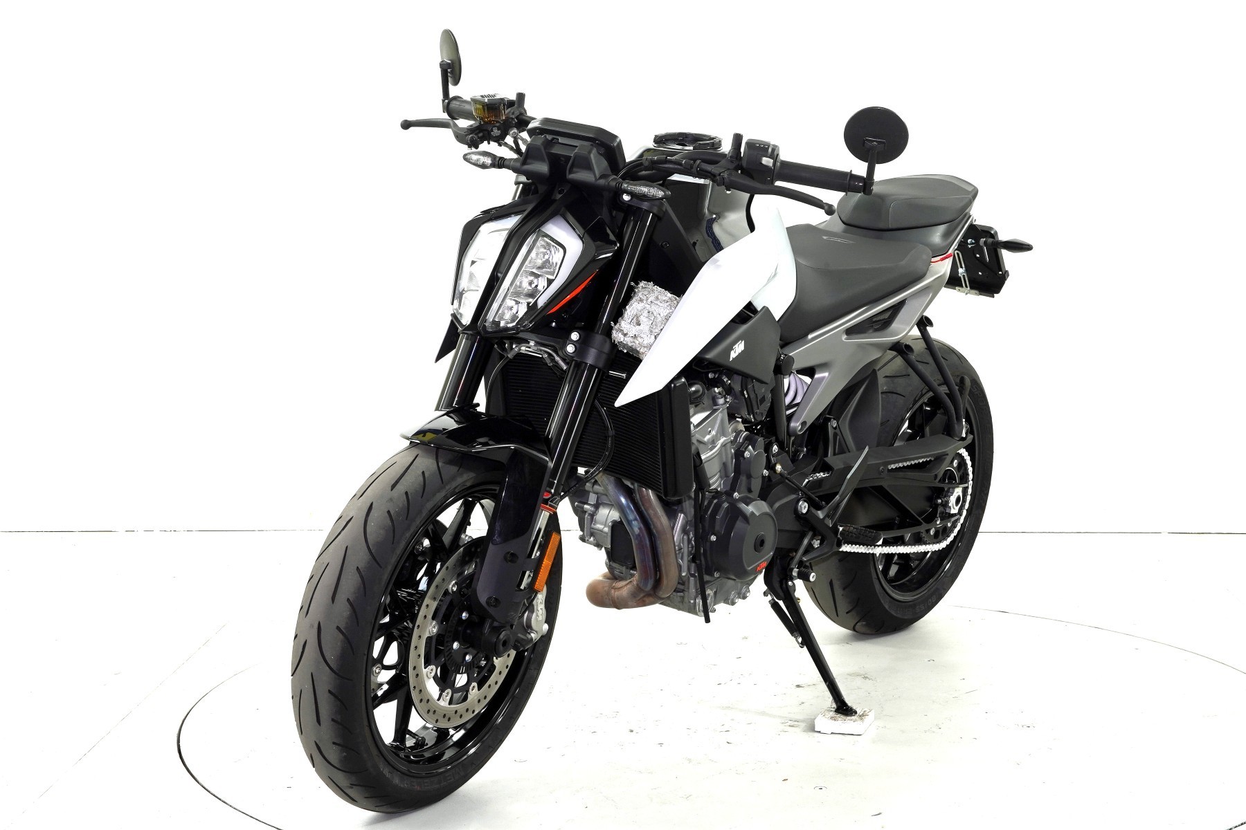 KTM 790 Duke L ABS-image-2