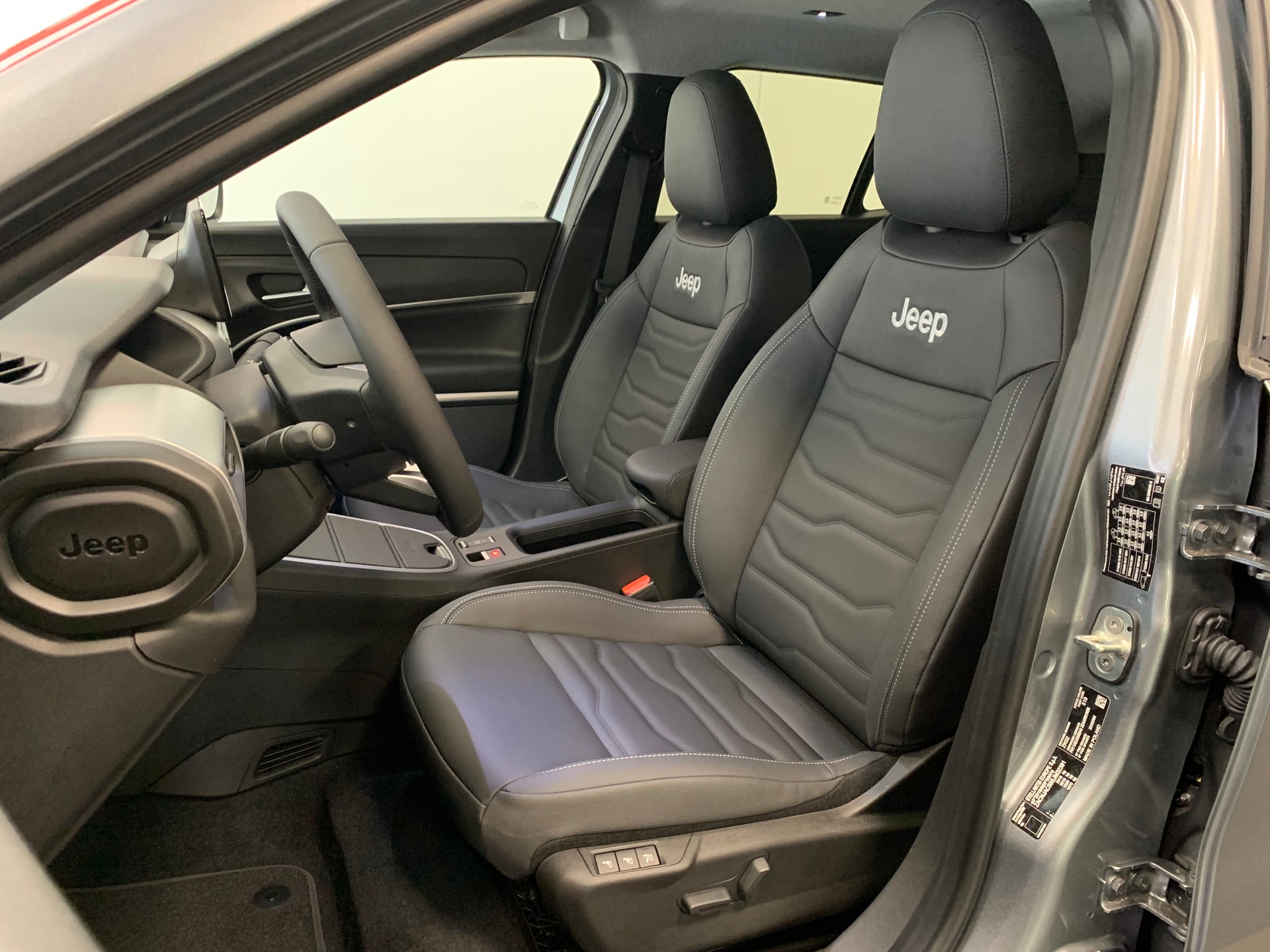 JEEP Avenger 54kWh Summit-image-15