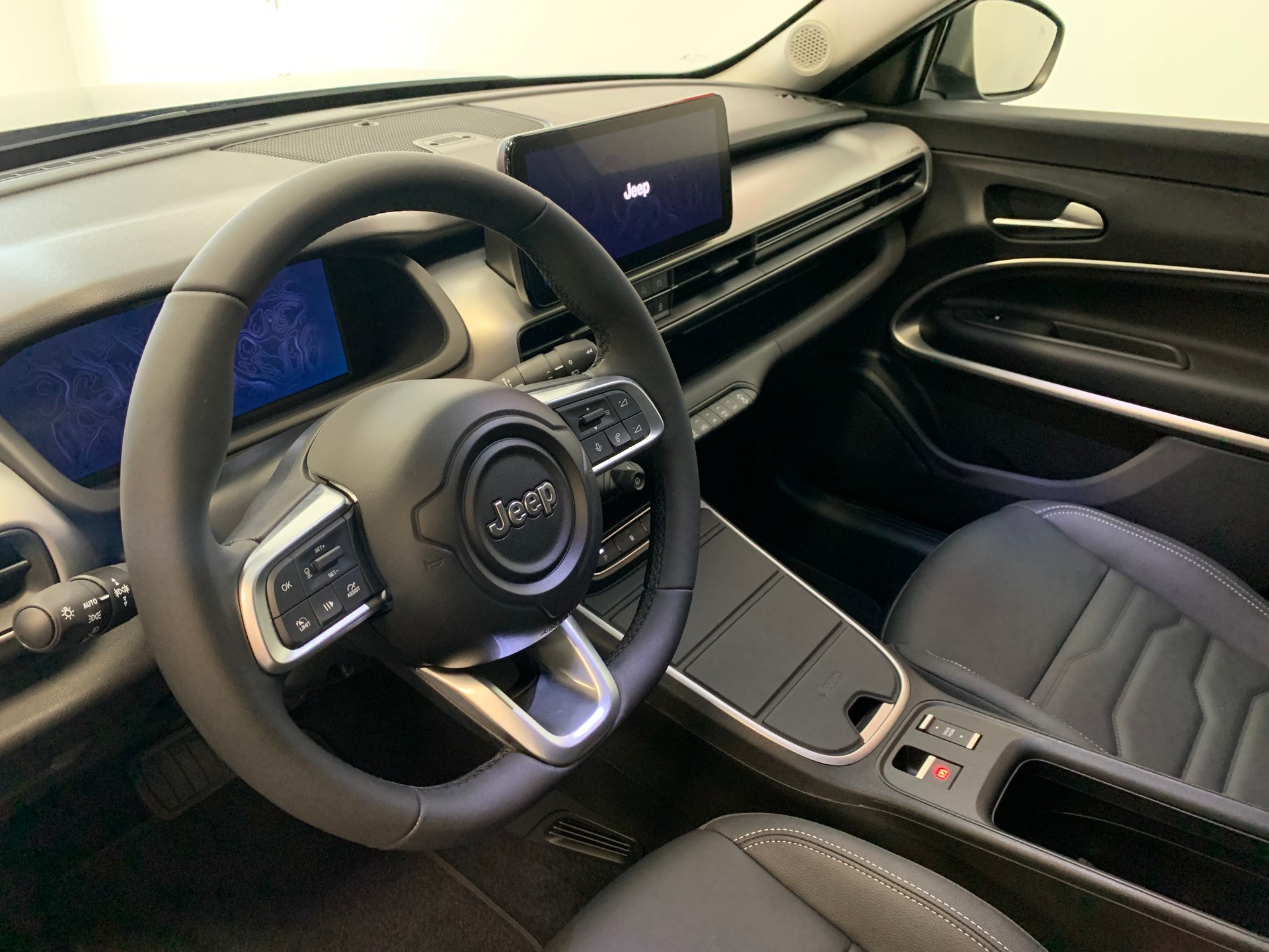 JEEP Avenger 54kWh Summit-image-16