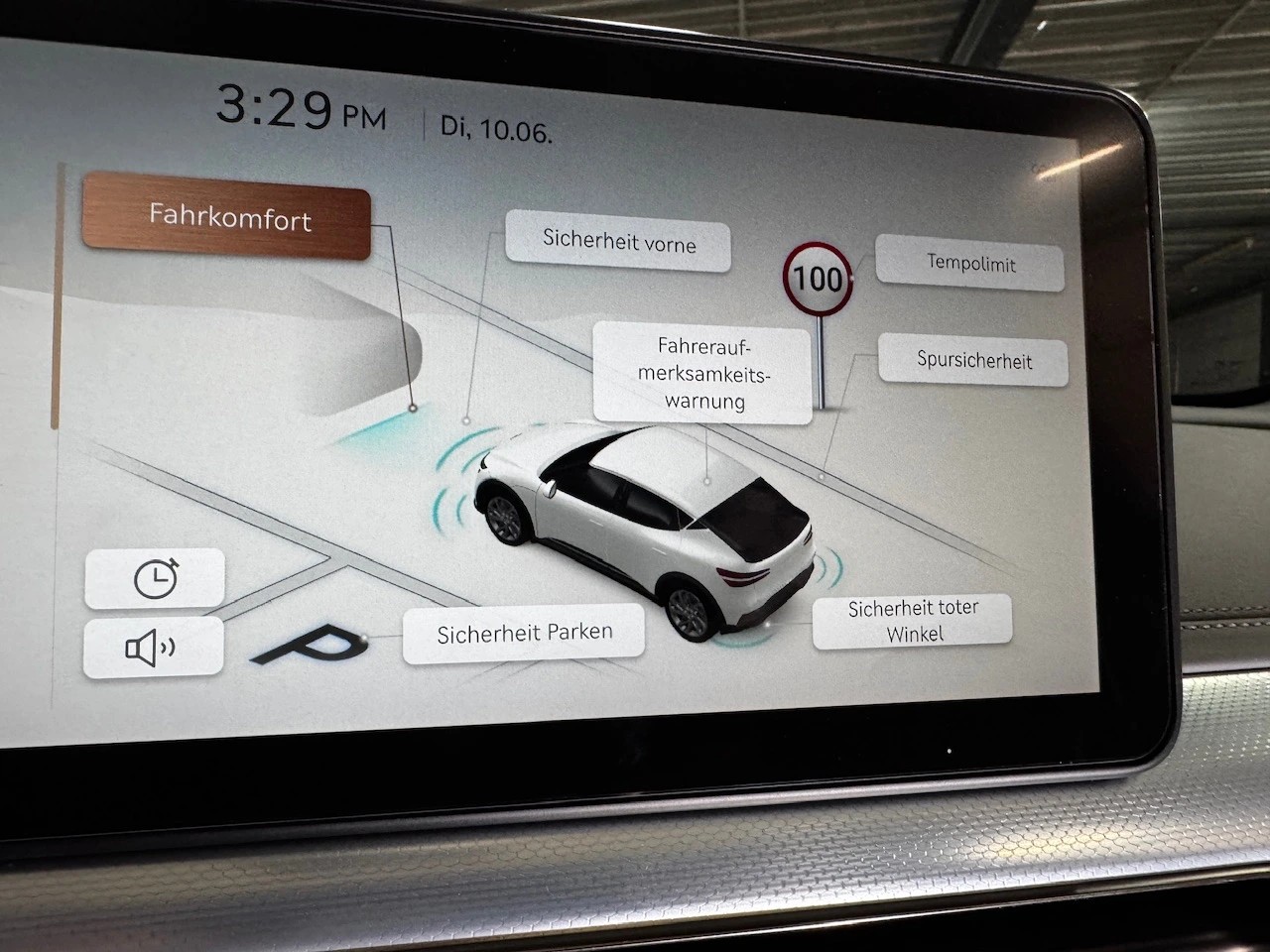 GENESIS GV60 77.4 kWh Sport Allrad / 318PS / Anhängerkupplung-image-11