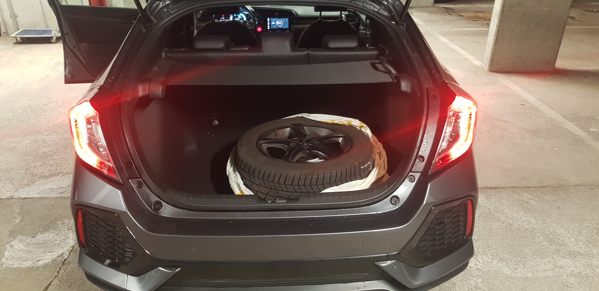 HONDA Civic VTEC Executive Premium Automat-image-6