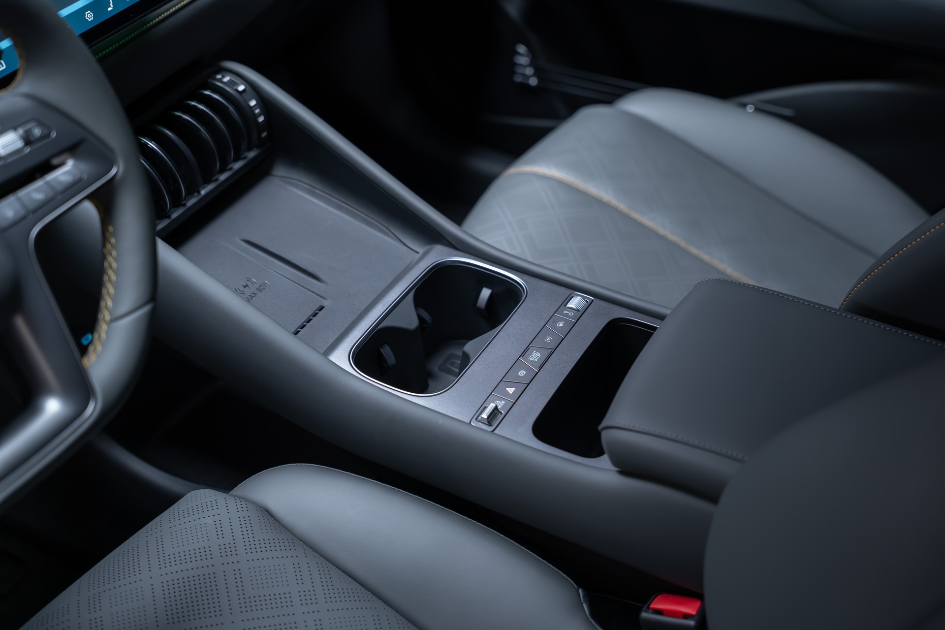 BYD Atto 3 EVO Design / 360°Kamera / Sitzbelüftung /-image-14
