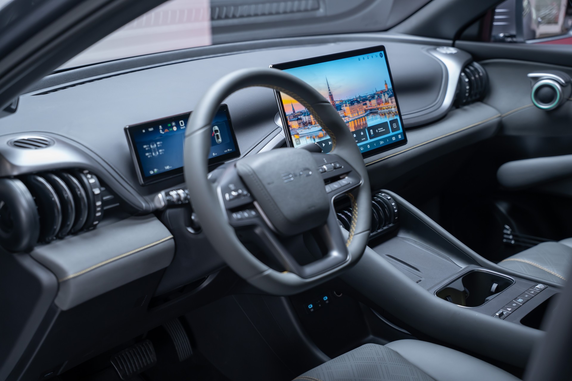 BYD Atto 3 EVO Design / 360°Kamera / Sitzbelüftung /-image-13