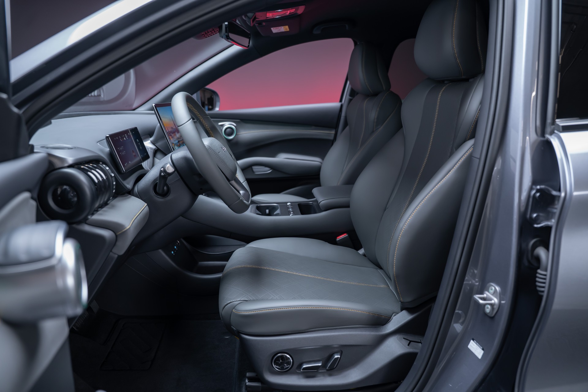 BYD Atto 3 EVO Design / 360°Kamera / Sitzbelüftung /-image-11
