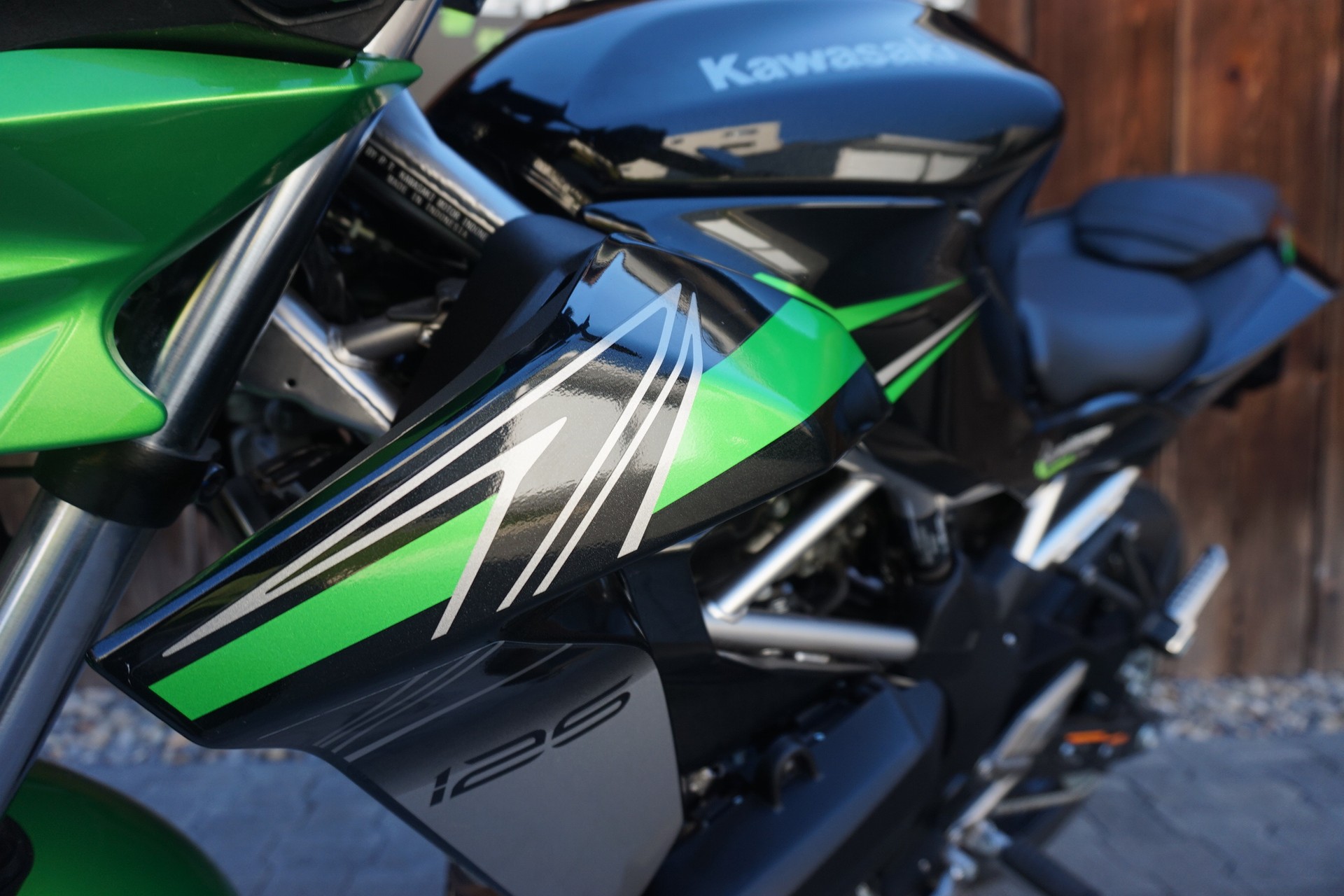 KAWASAKI Z 125-image-8