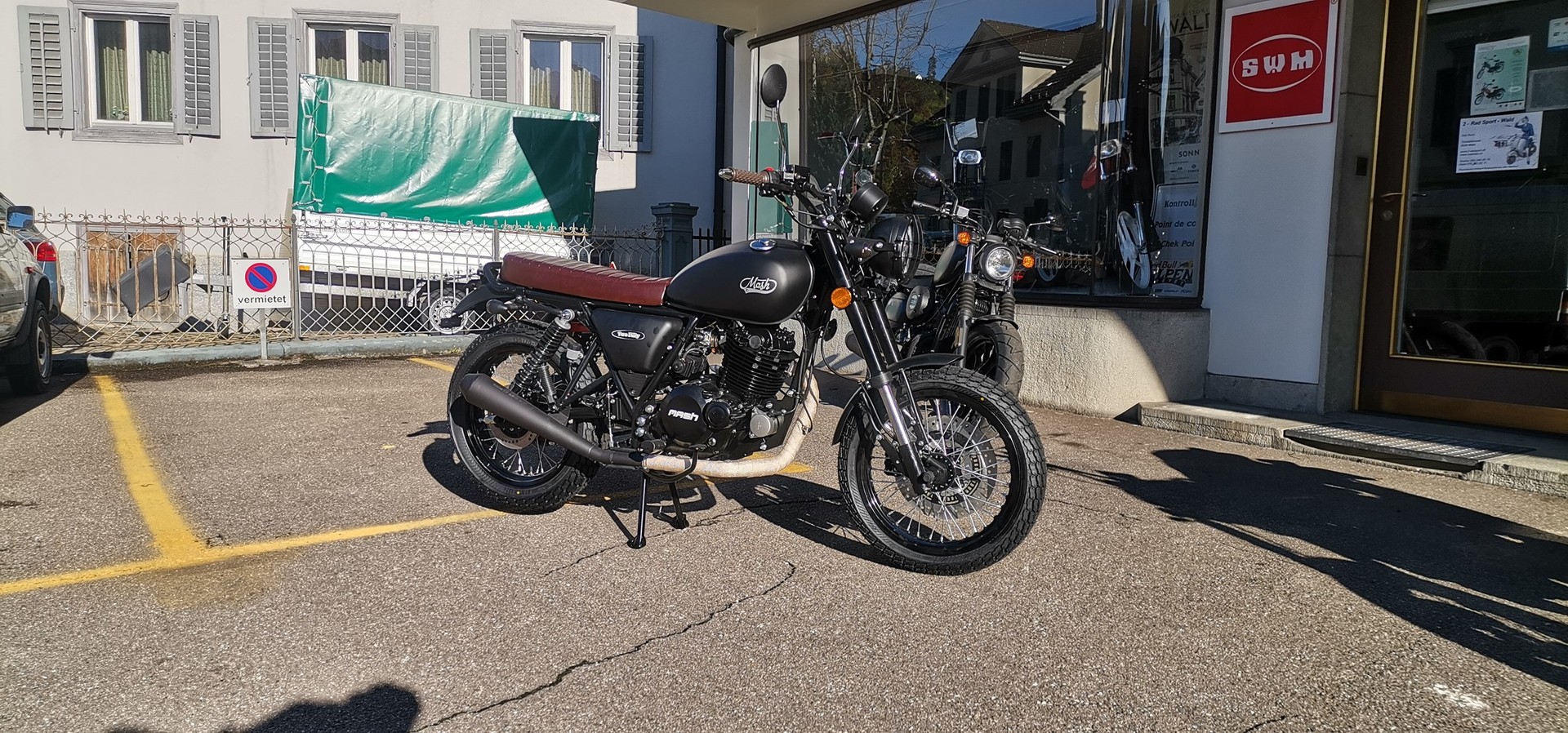 MASH 250 Two Fifty ABS-image-8