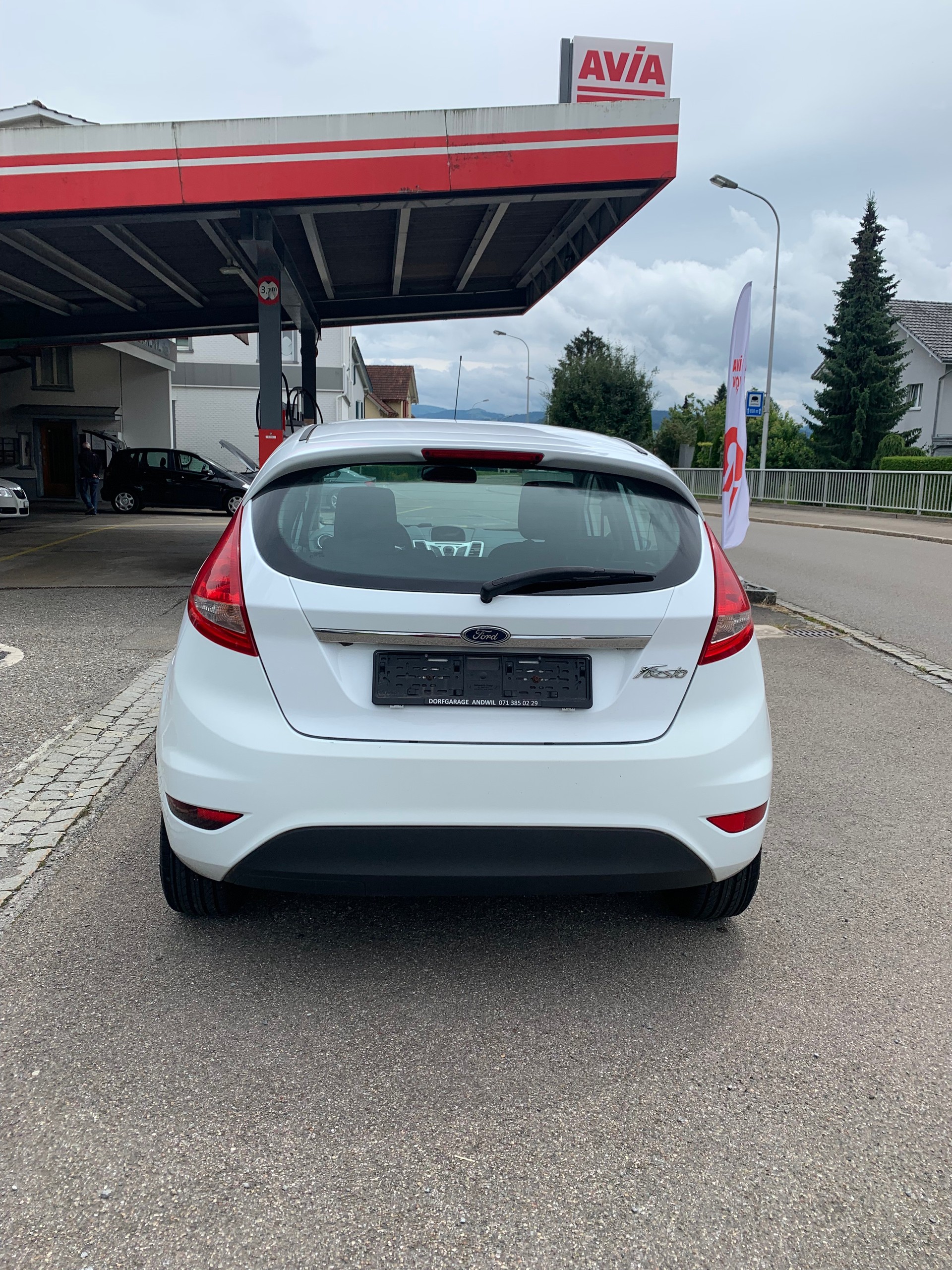 FORD Fiesta 1.6 i-image-2