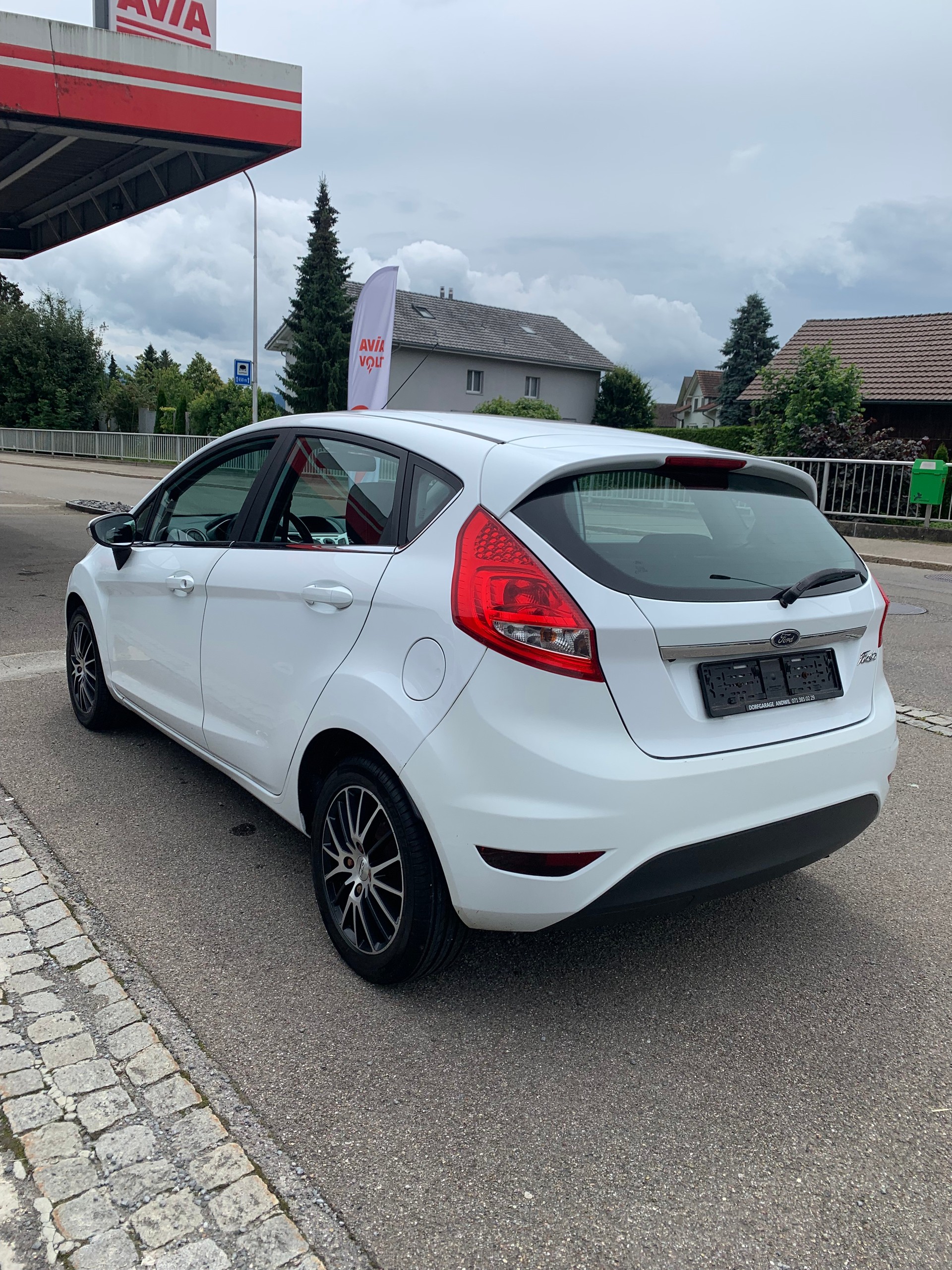 FORD Fiesta 1.6 i-image-1