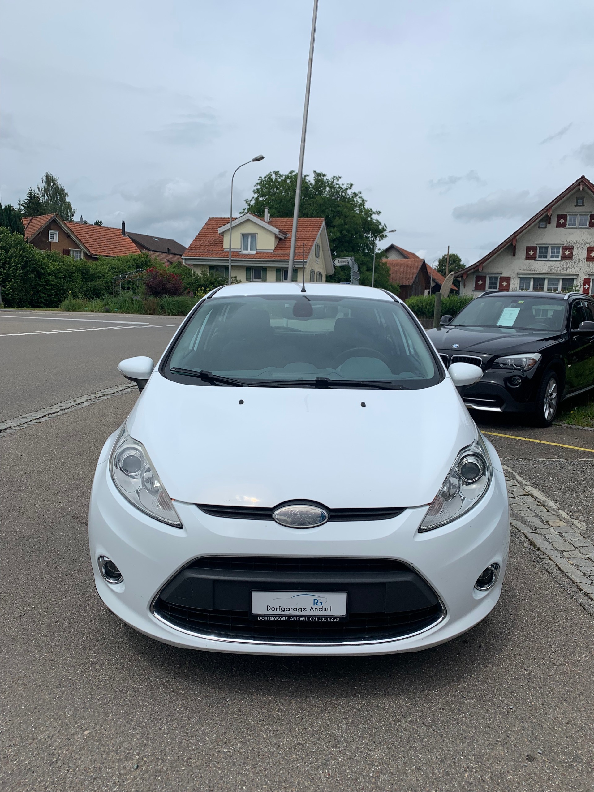 FORD Fiesta 1.6 i-image-5