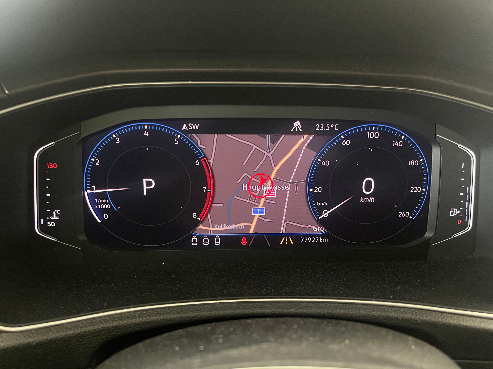 VW T-Roc 2.0 TSI Advance 4M, 8-fach bereift-image-13