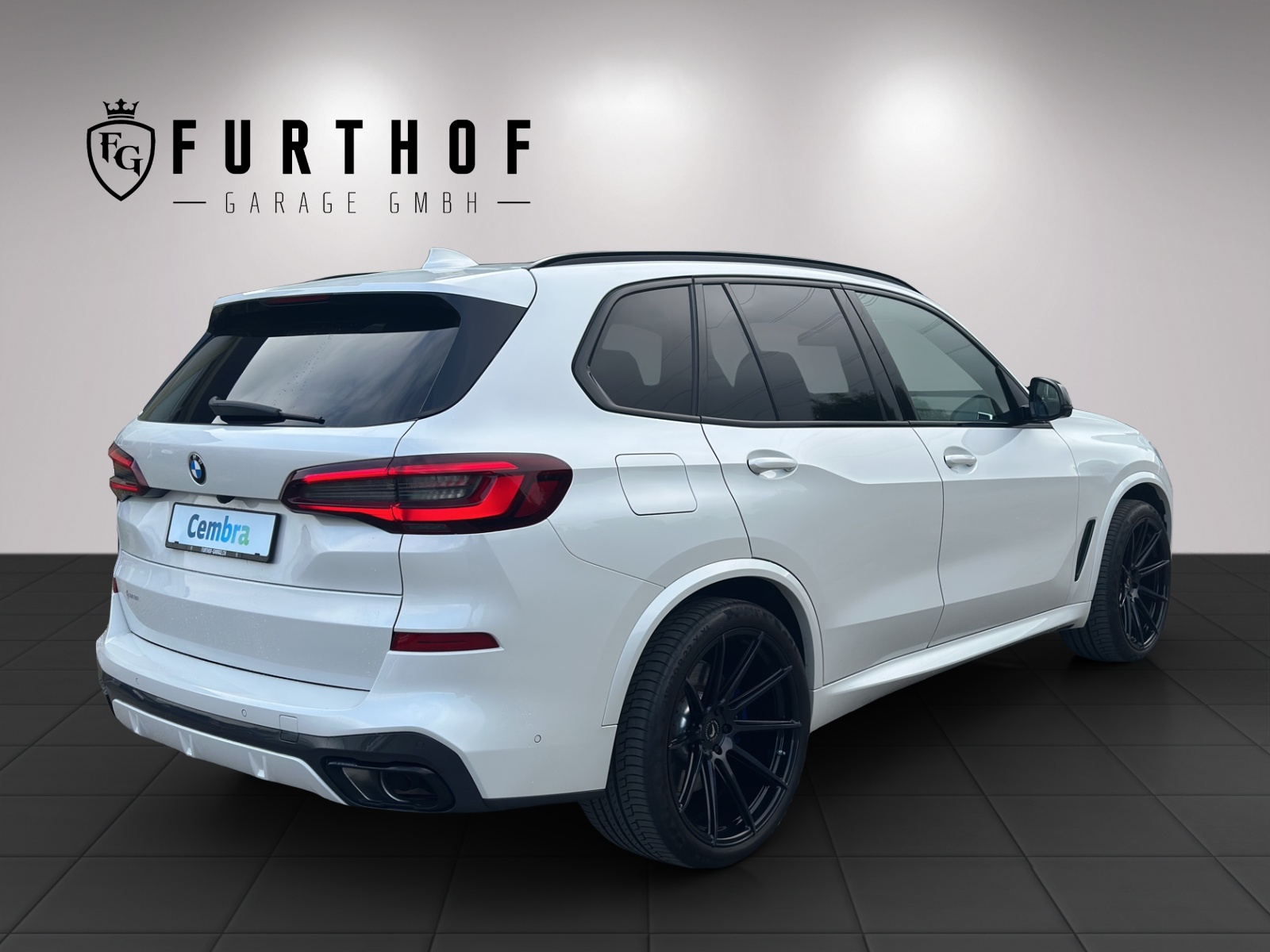 BMW X5 xDrive M50i Steptronic-image-6