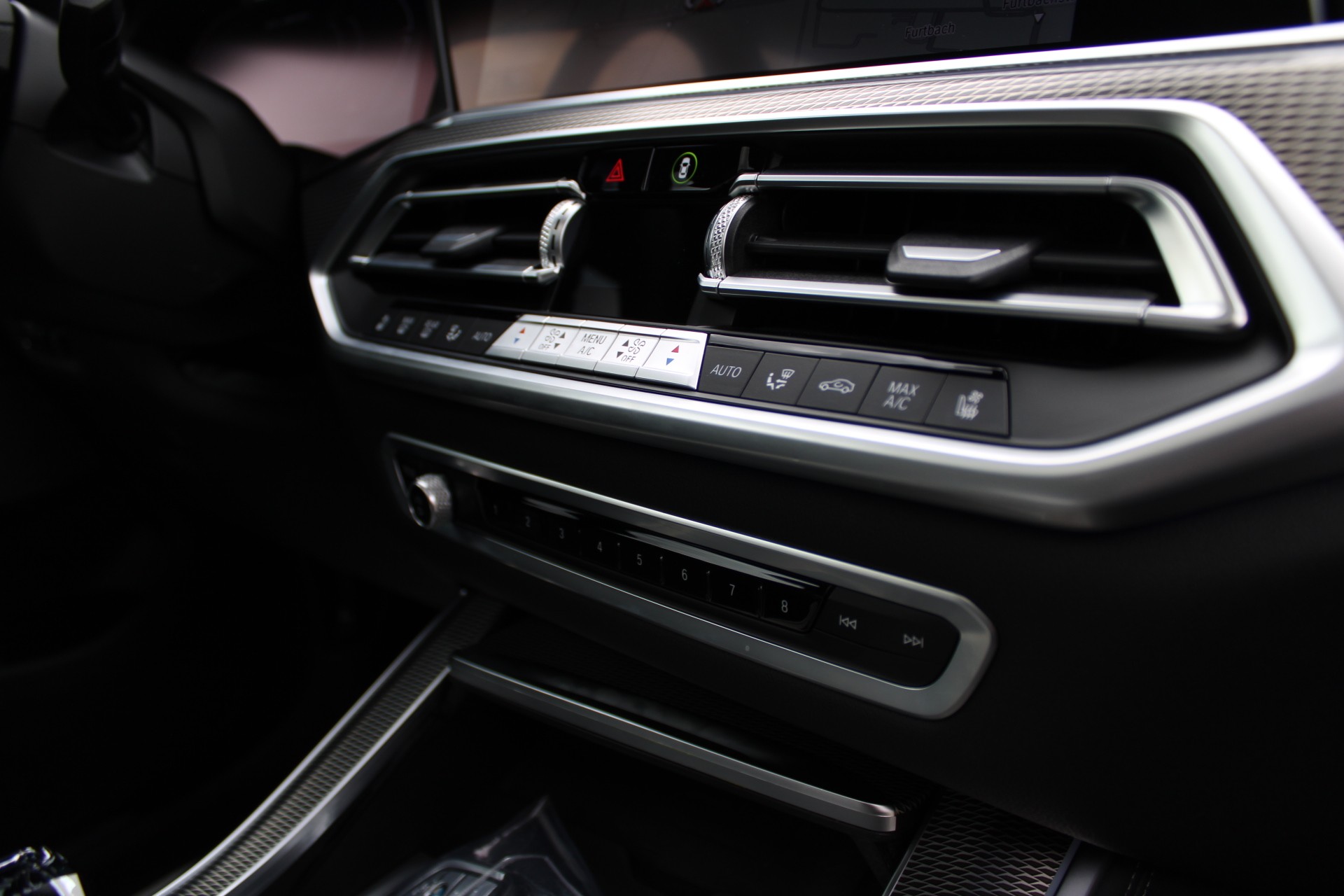 BMW X5 xDrive M50i Steptronic-image-20