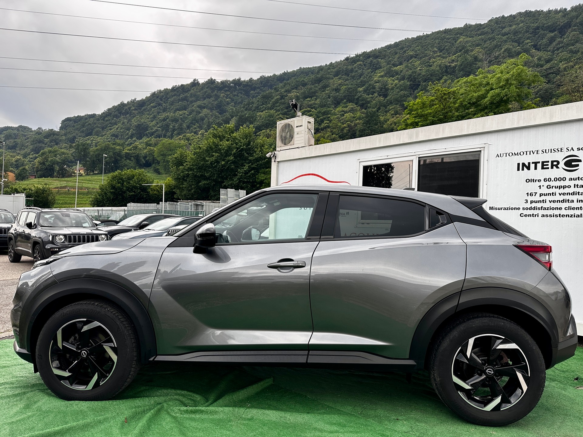 NISSAN Juke 1.0 DIG-T N-Connecta DCT-image-2