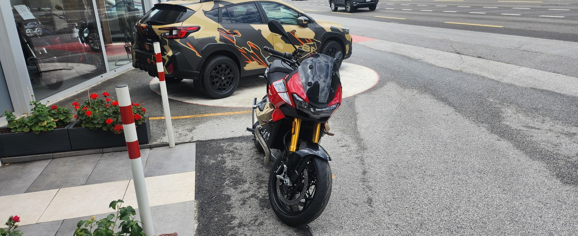 MOTO GUZZI V100 Mandello Wind Tunnel E5+-image-2