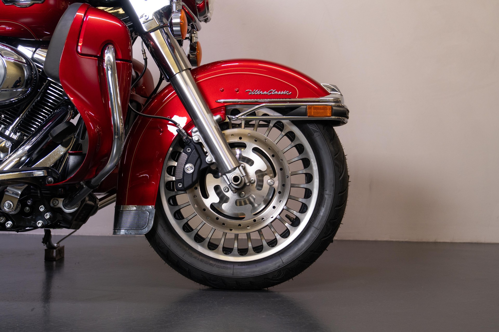 HARLEY-DAVIDSON FLHTCU Electra Glide Ultra Classic ABS-image-4