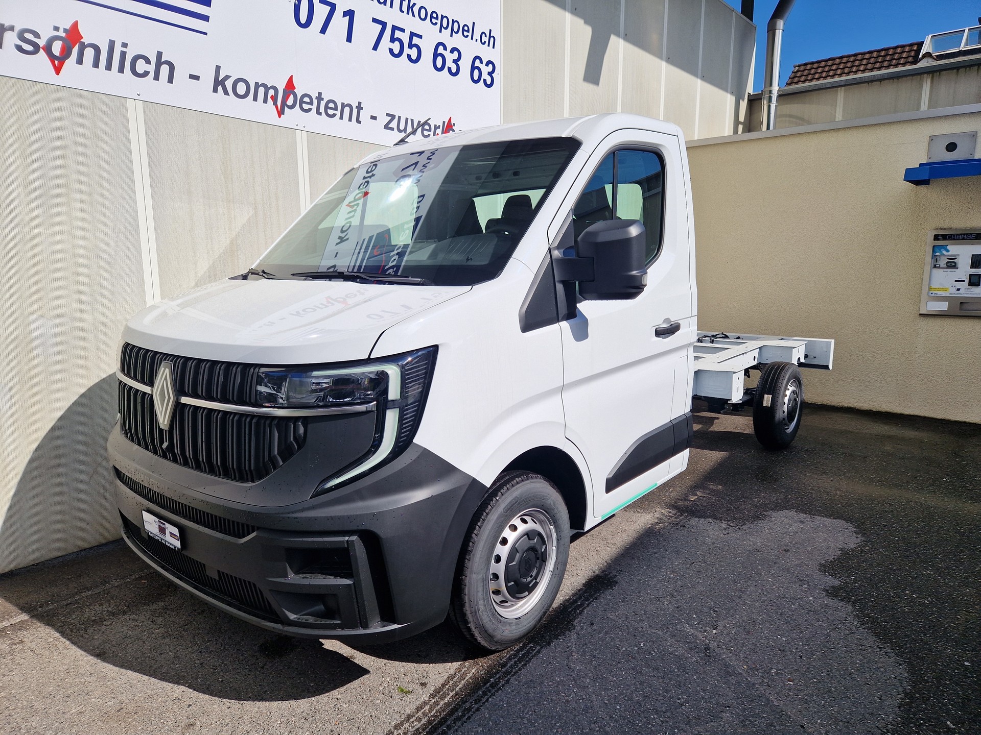 RENAULT MASTER Kab.-Ch. 3.5 t L2H1 2.0-showroom-element-1