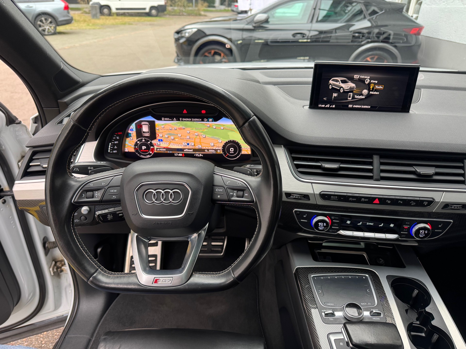 AUDI SQ7 4.0 TDI quattro tiptronic-image-11