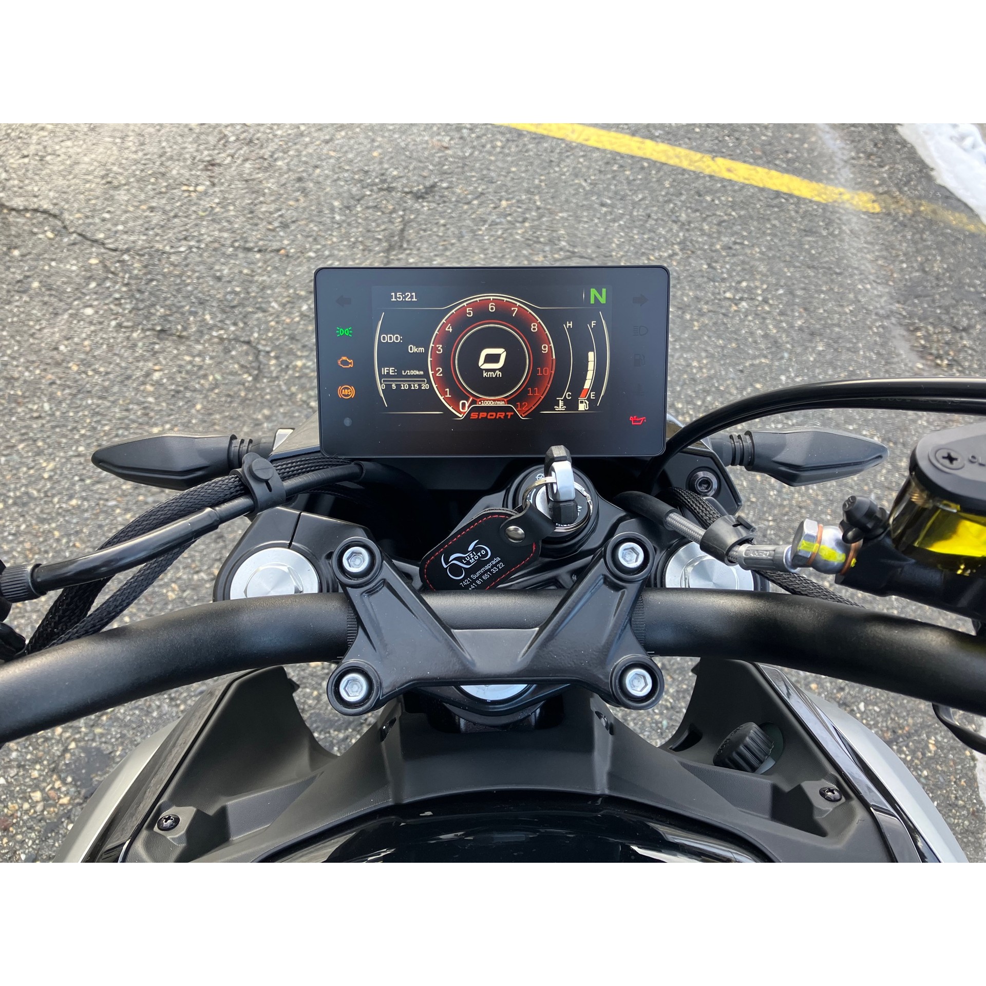 CF MOTO 650NK-image-3