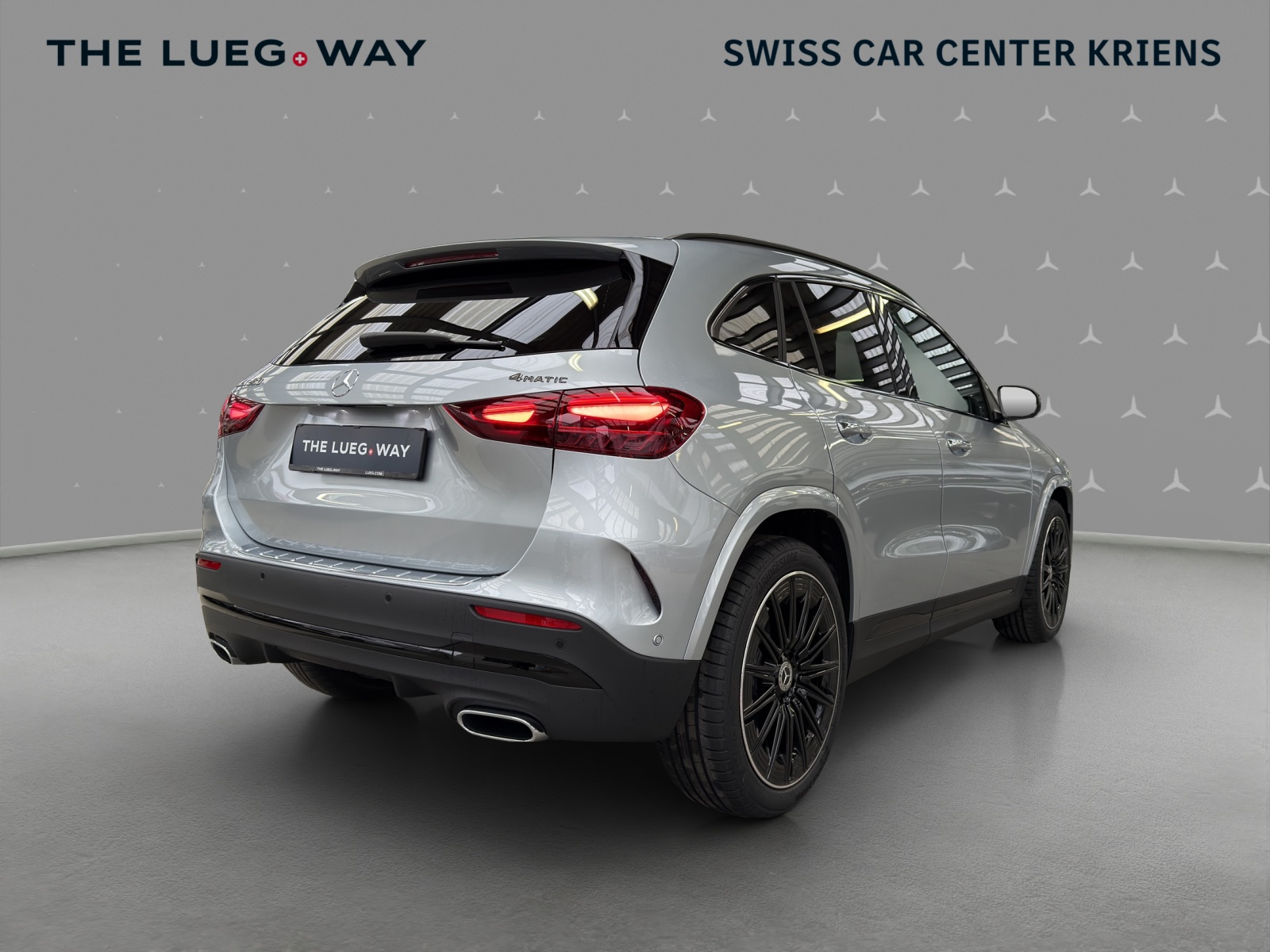 MERCEDES-BENZ GLA 250 4M - SwissStar / DISTRONIC / 360 Grad Kamera / AHK / Multibeam LED-image-4