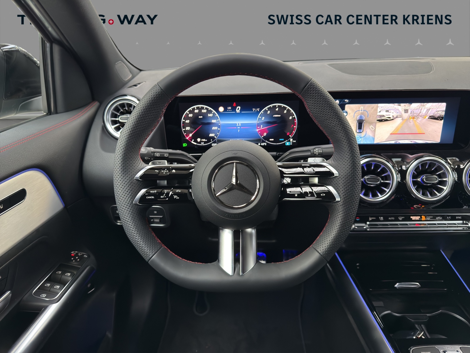 MERCEDES-BENZ GLA 250 4M - SwissStar / DISTRONIC / 360 Grad Kamera / AHK / Multibeam LED-image-10