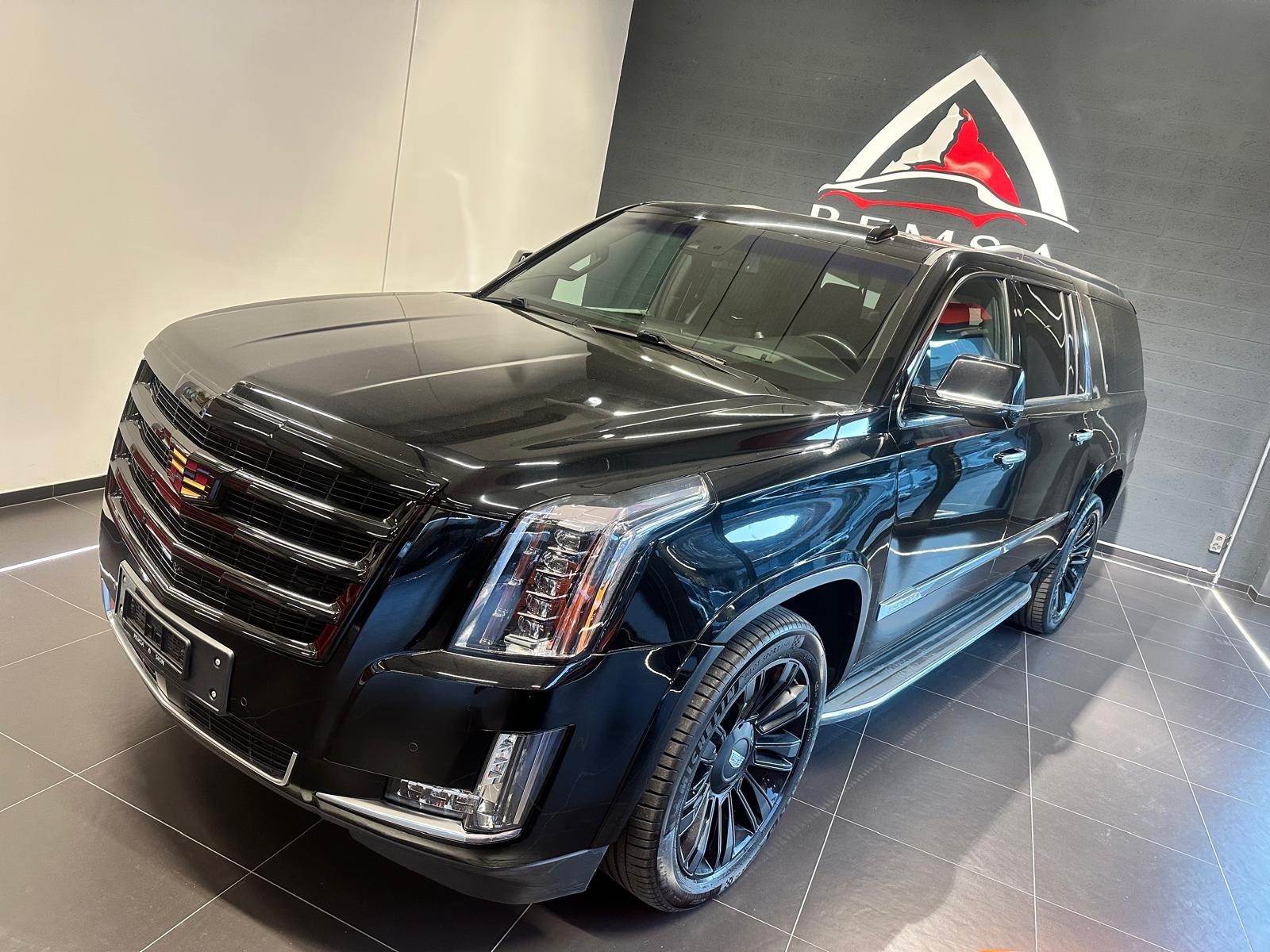 CADILLAC Escalade 6.2 Premium Automatic-image-2