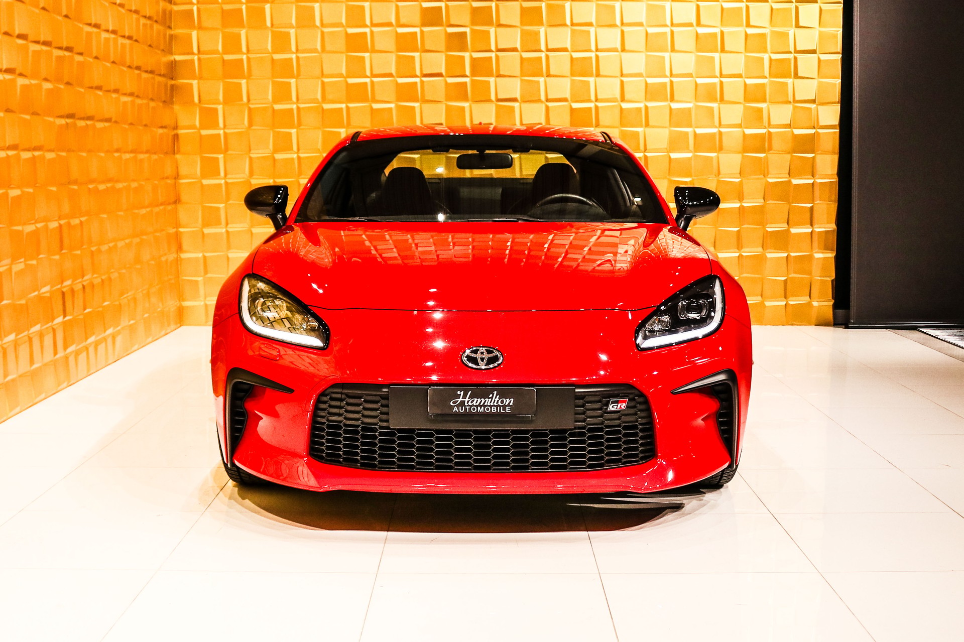 TOYOTA GR 86 2.4 Sport+ Automatic-showroom-element-2