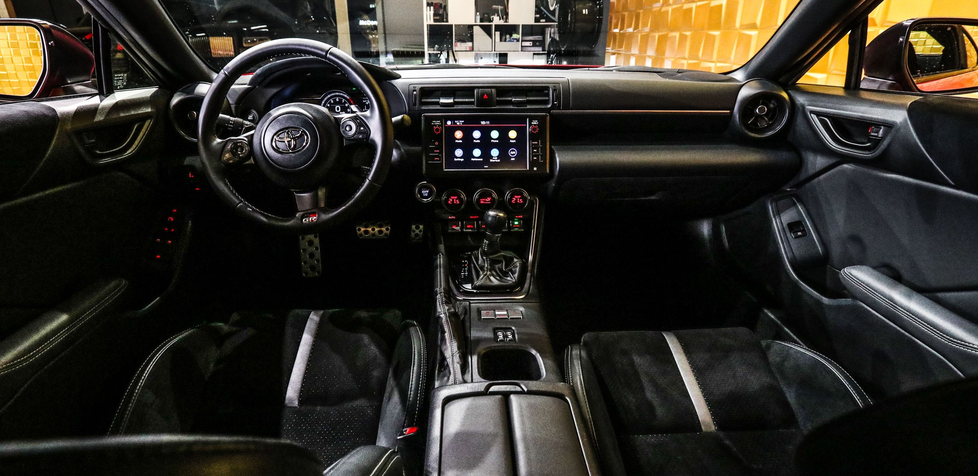 TOYOTA GR 86 2.4 Sport+ Automatic-image-11