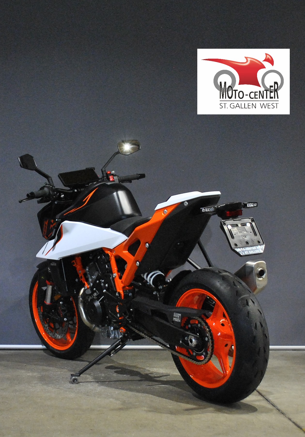 KTM 990 Duke R-image-3