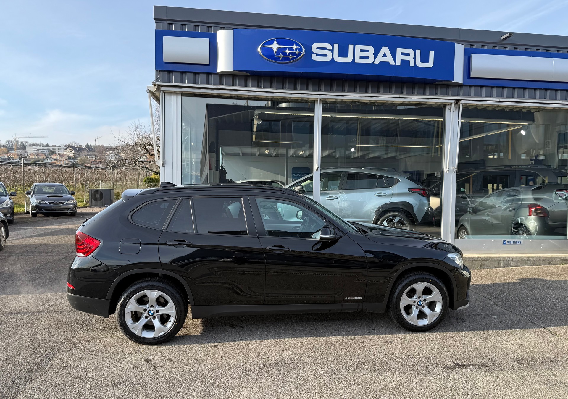BMW X1 xDrive 20i-image-2