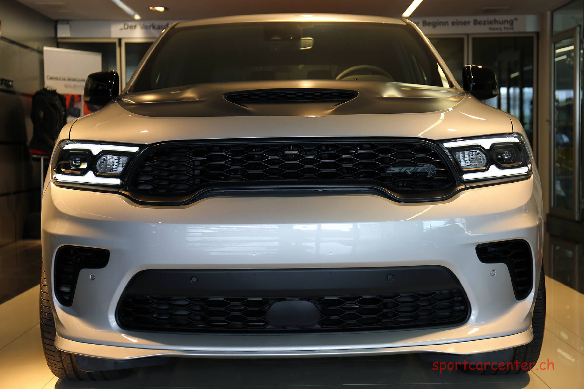 DODGE Durango 6.2 V8 Hellcat Silver Bullet-showroom-element-3