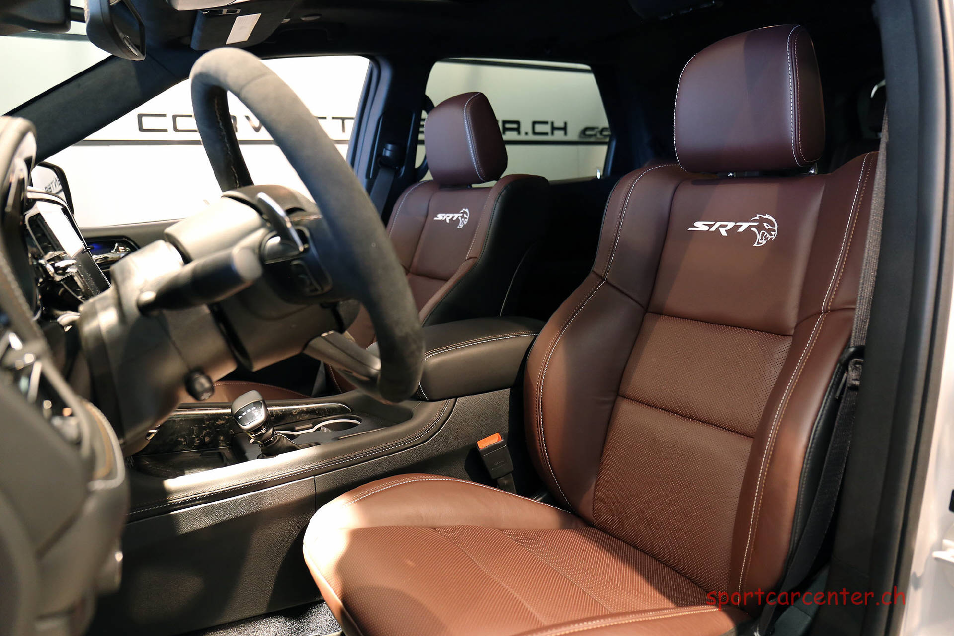 DODGE Durango 6.2 V8 Hellcat Silver Bullet-image-9