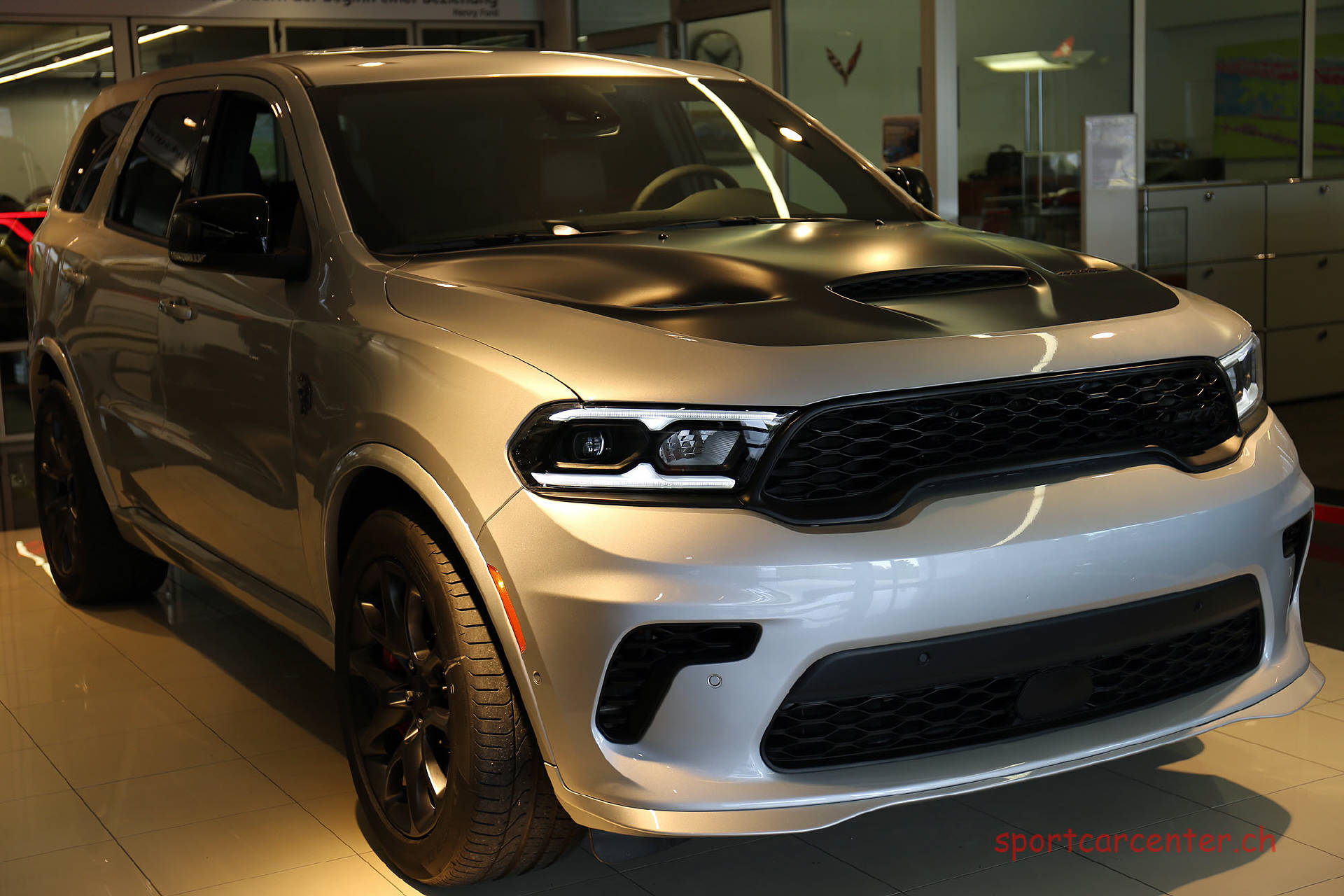 DODGE Durango 6.2 V8 Hellcat Silver Bullet-image-4
