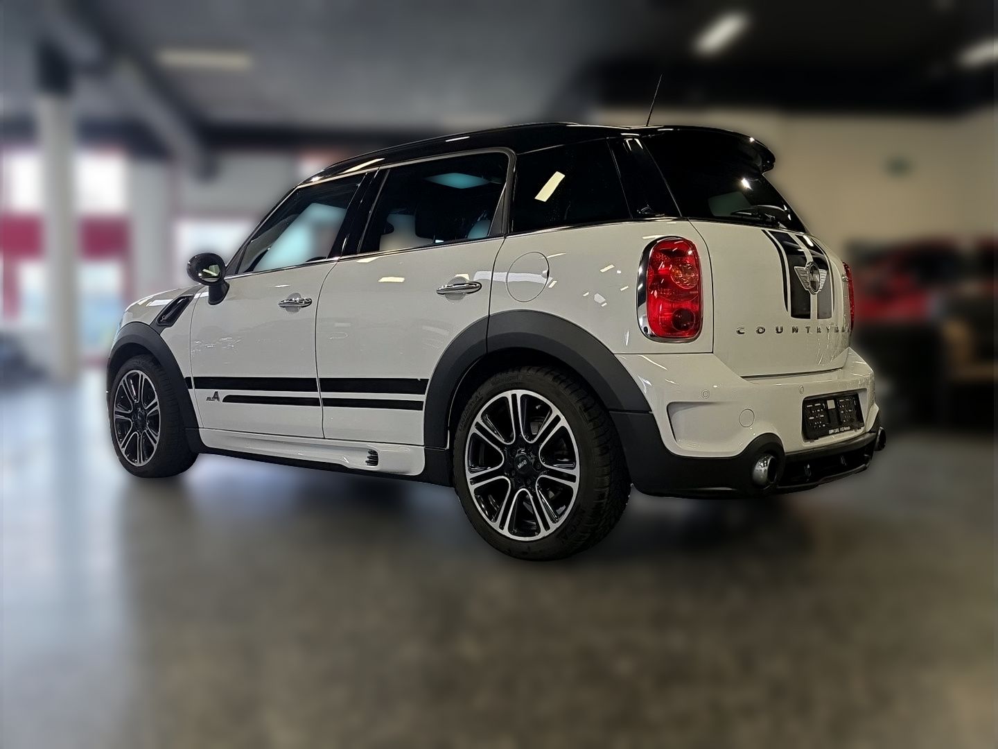 MINI Countryman Cooper S ALL4 Steptronic-showroom-element-1