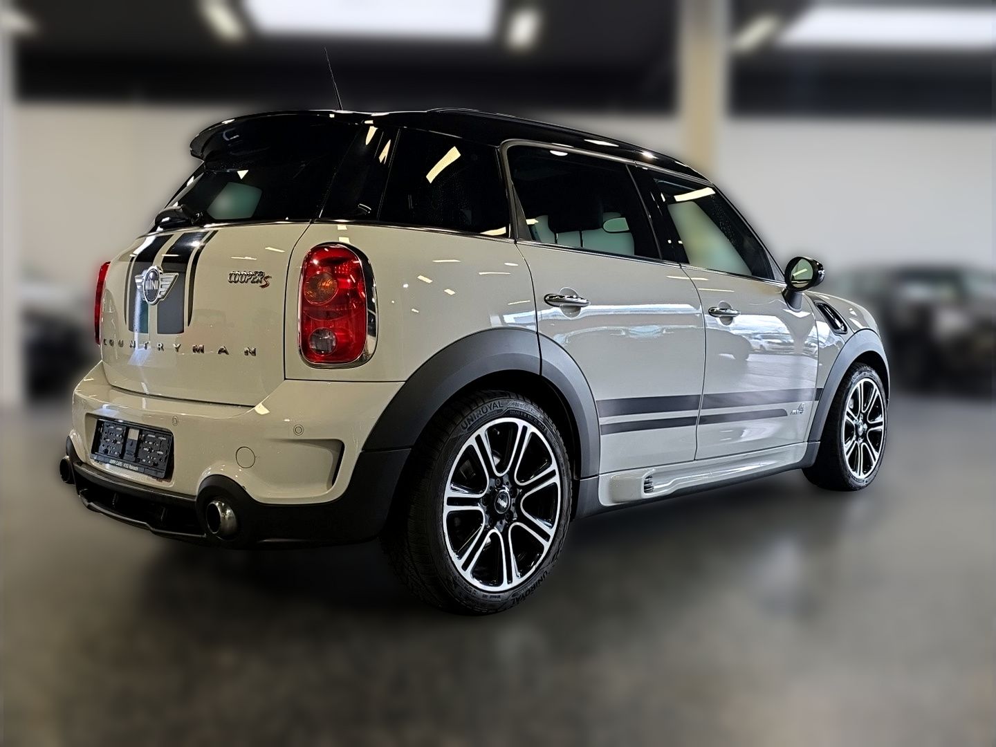 MINI Countryman Cooper S ALL4 Steptronic-showroom-element-3