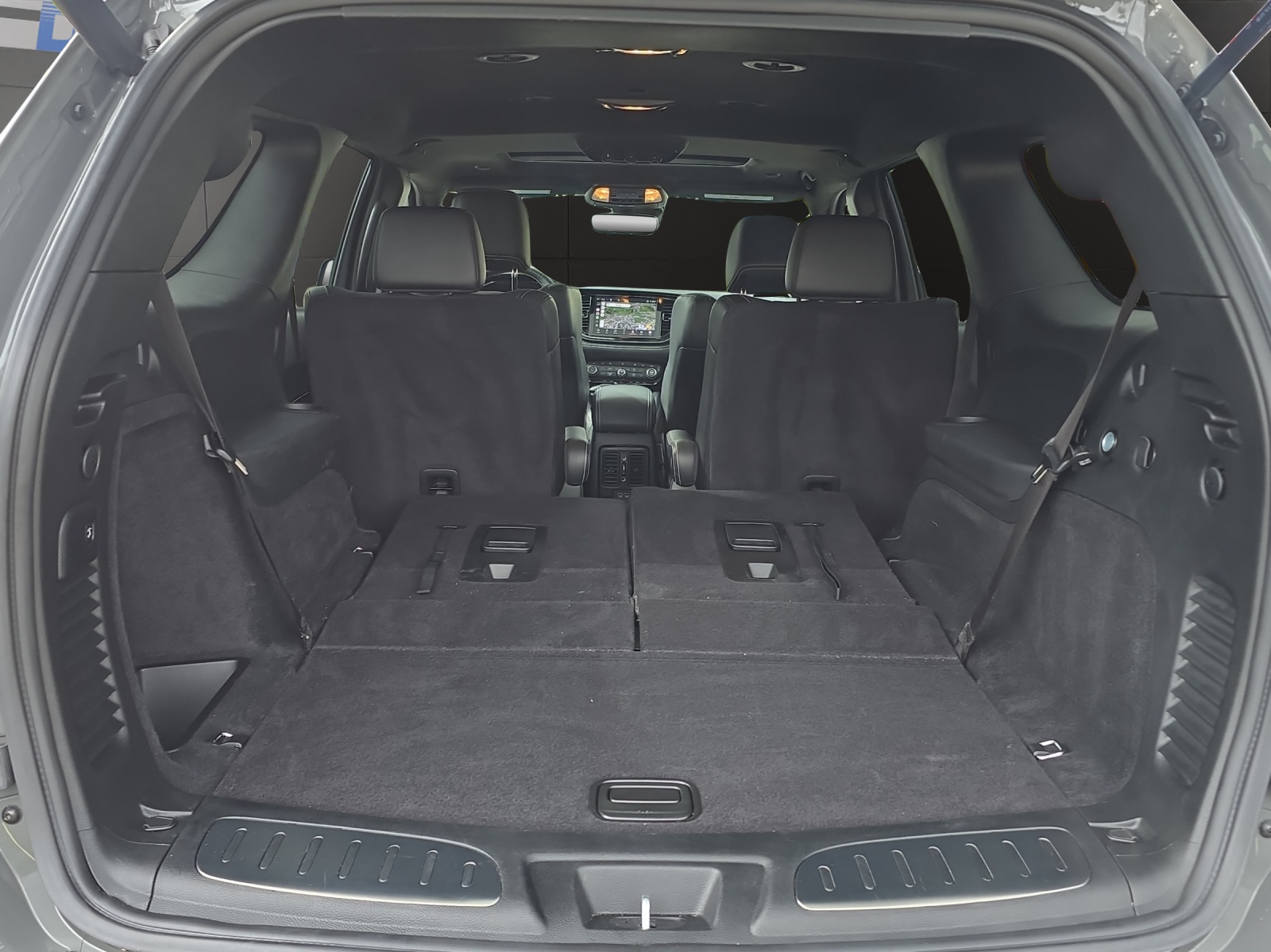 DODGE Durango 6.4 V8 HEMI SRT AWD-image-18