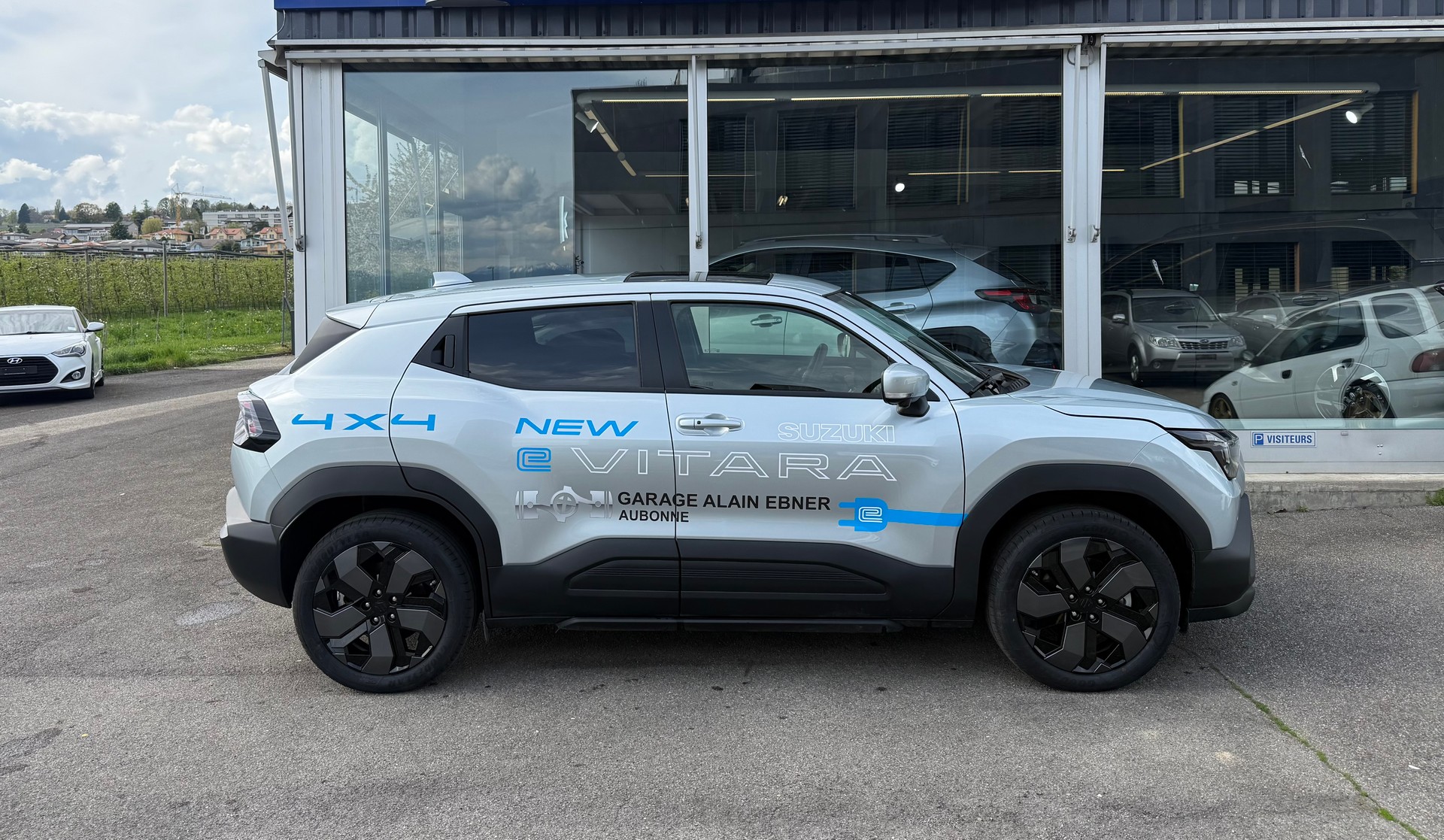 SUZUKI Compact Top ALLGRIP-e 4x4-image-2