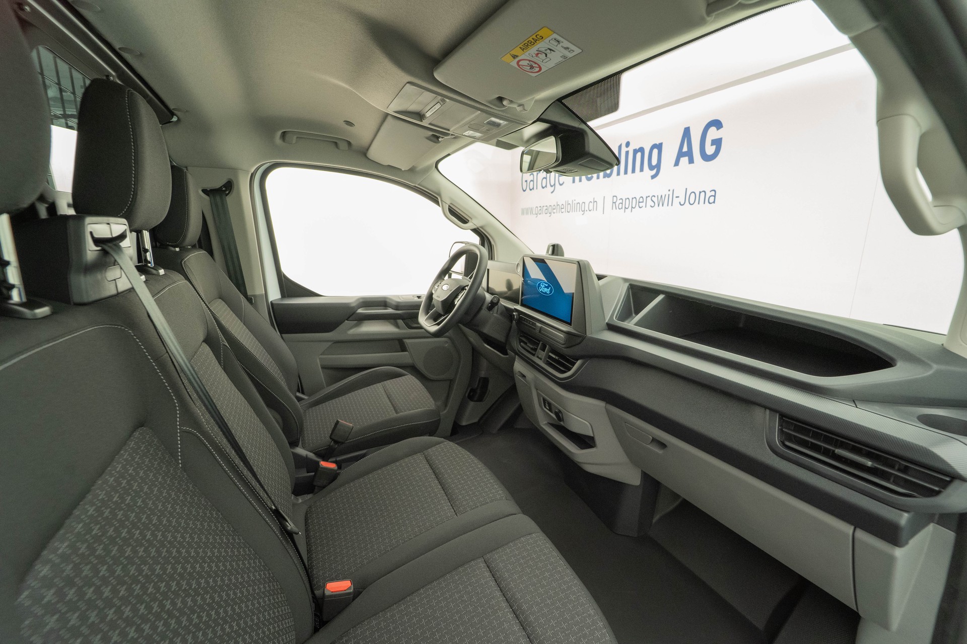 FORD Transit C Van 320 L2 2.0 EcoBlue 136 Trend-image-7