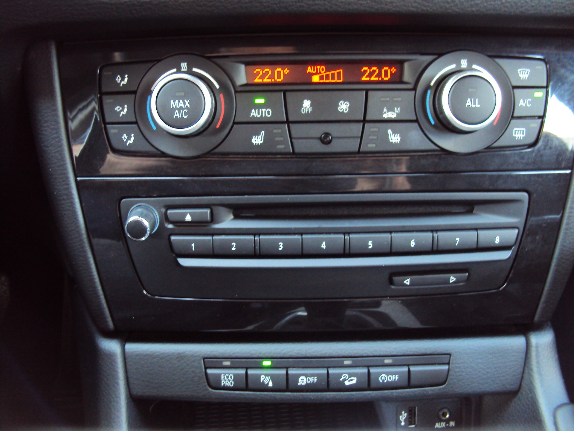 BMW X1 xDrive 18d Steptronic-image-9