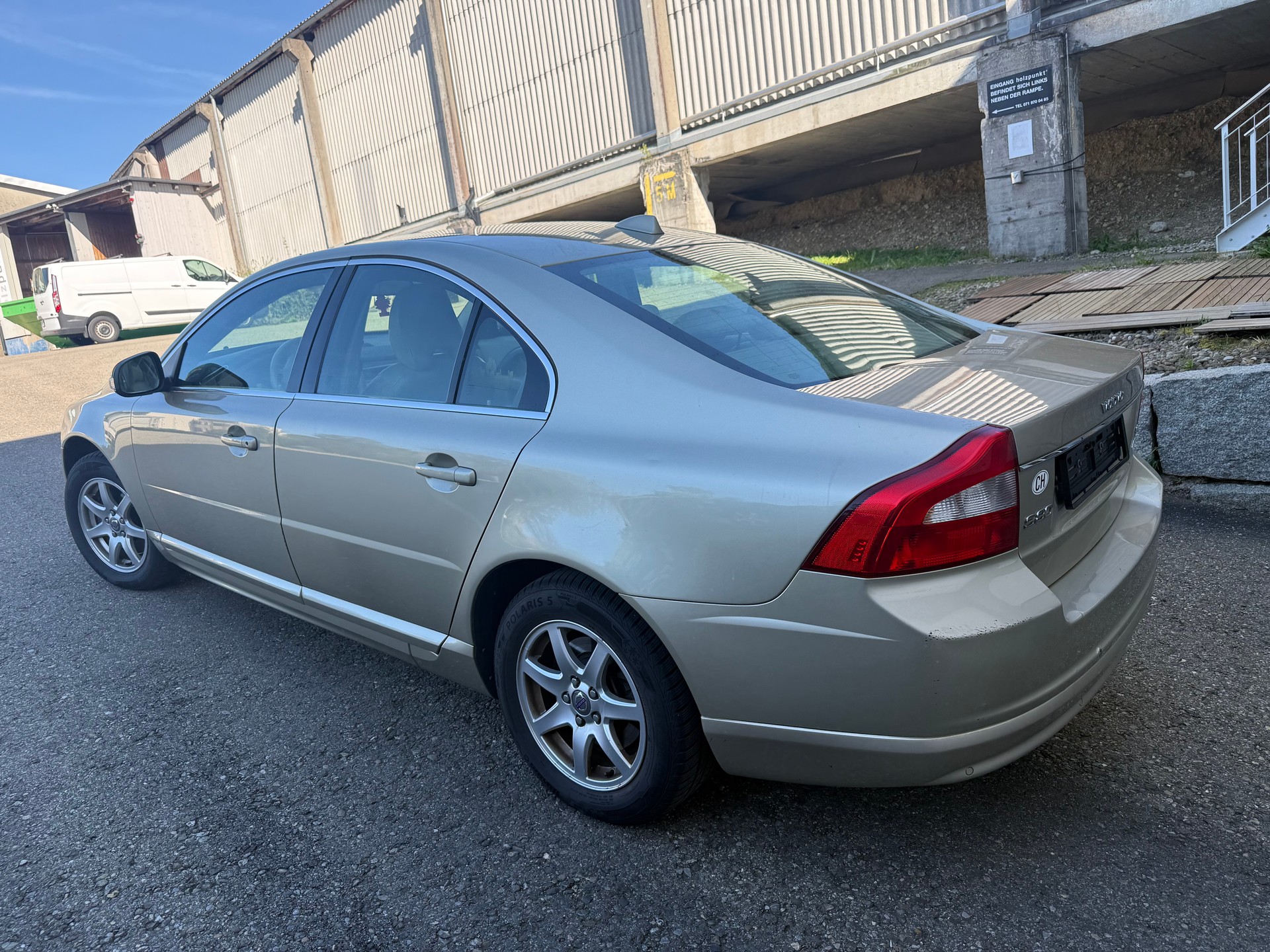 VOLVO S80 3.2 AWD Momentum Geartronic-image-4