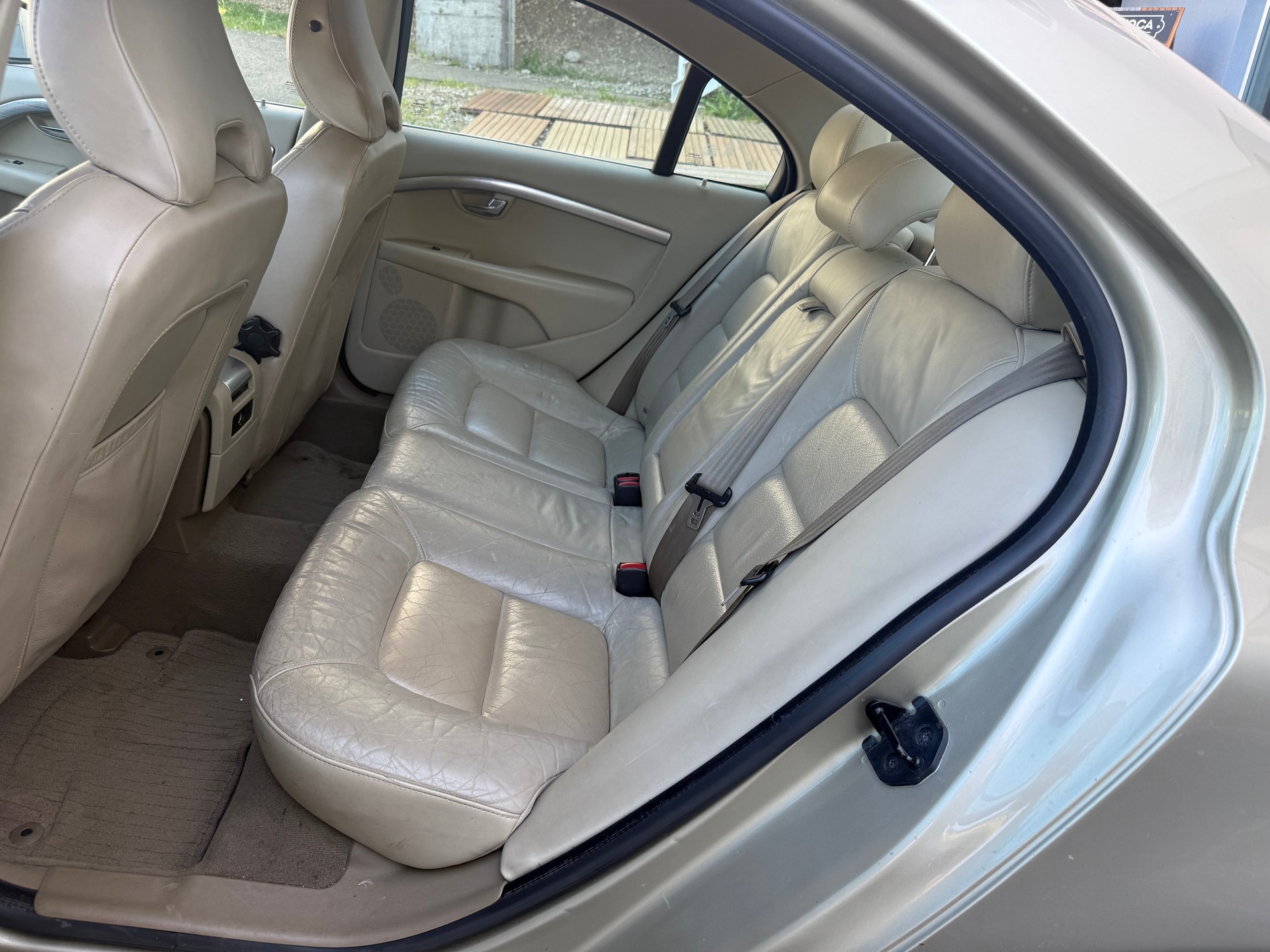 VOLVO S80 3.2 AWD Momentum Geartronic-image-8