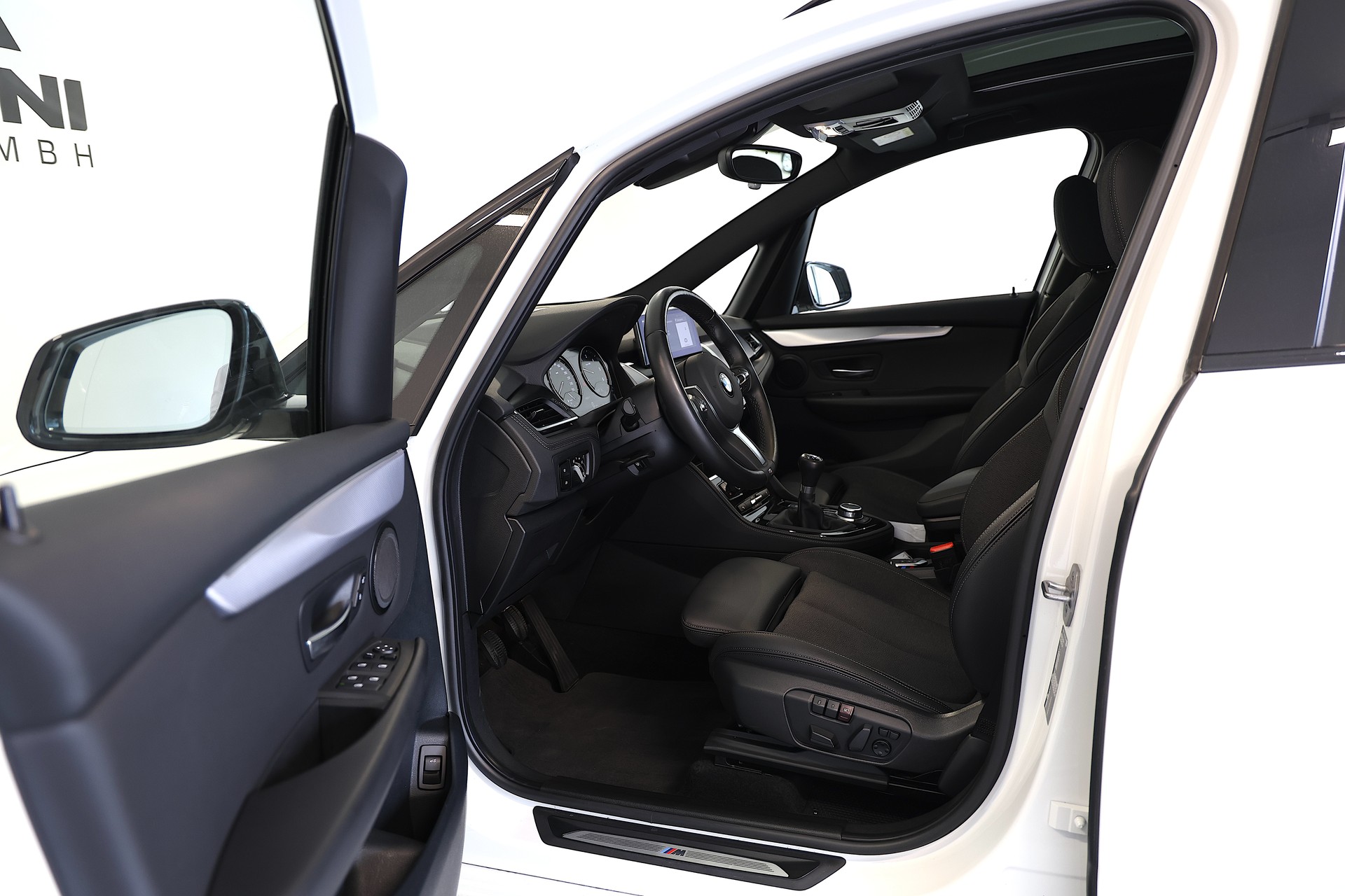 BMW 216d Gran Tourer M Sport *7-Sitzer*-image-7