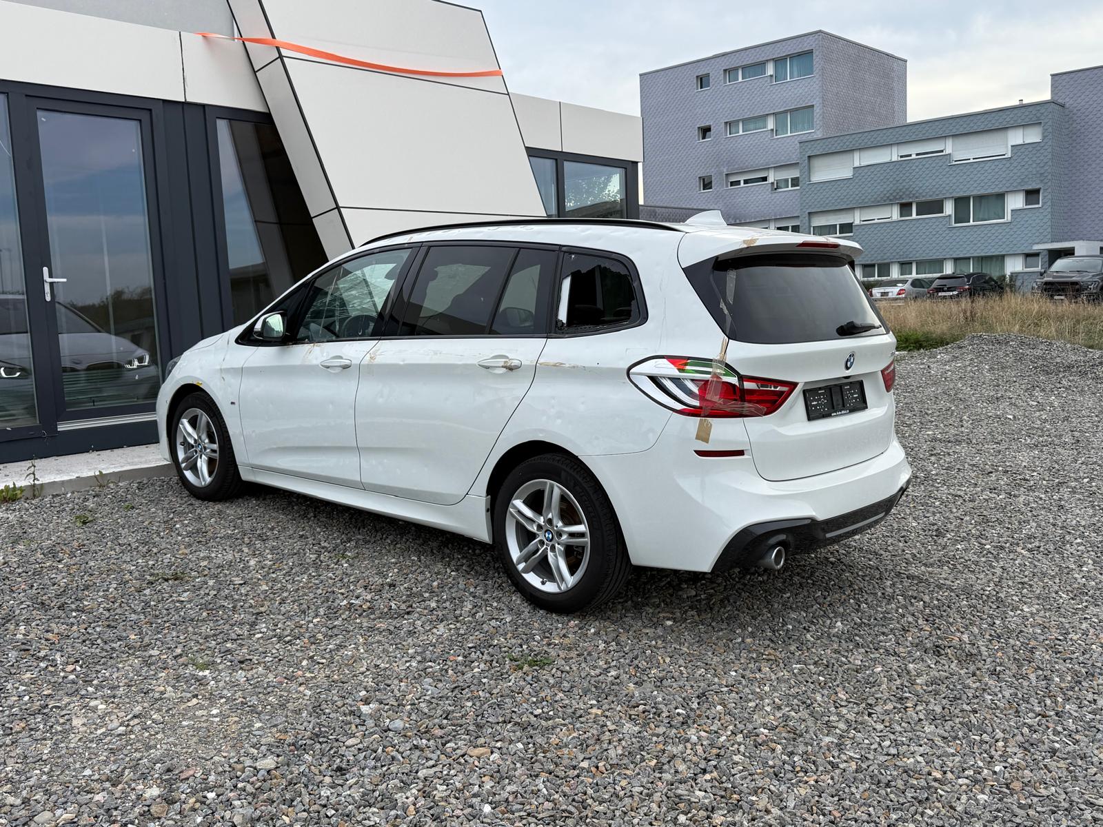 BMW 216d Gran Tourer M Sport *7-Sitzer* *HAGELSCHADEN* **Jetzt nur noch CHF 15'900 statt CHF 23'900.-**-image-9