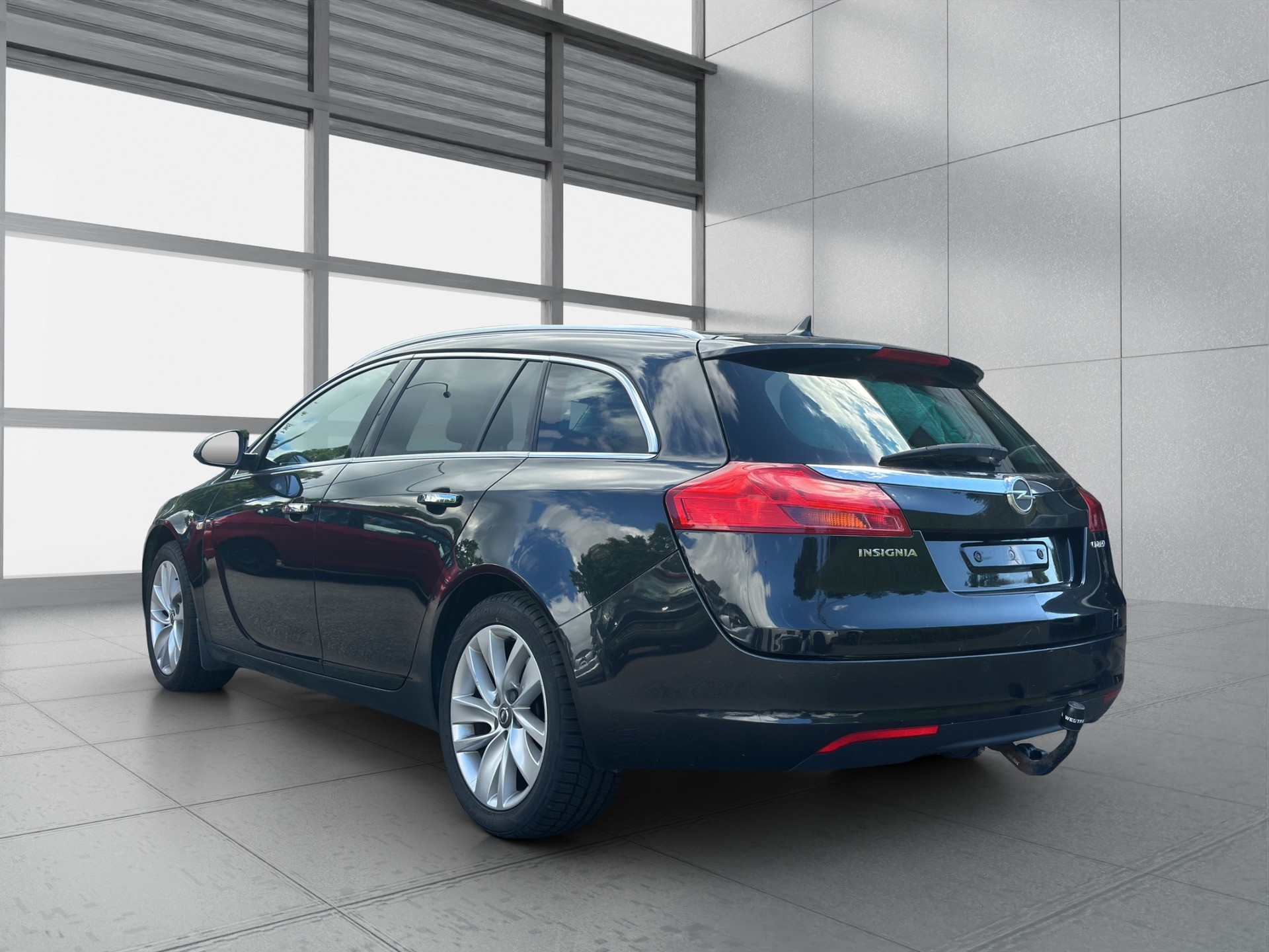 OPEL Insignia ST 2.0 CDTI Sport Edition Aut.-image-2