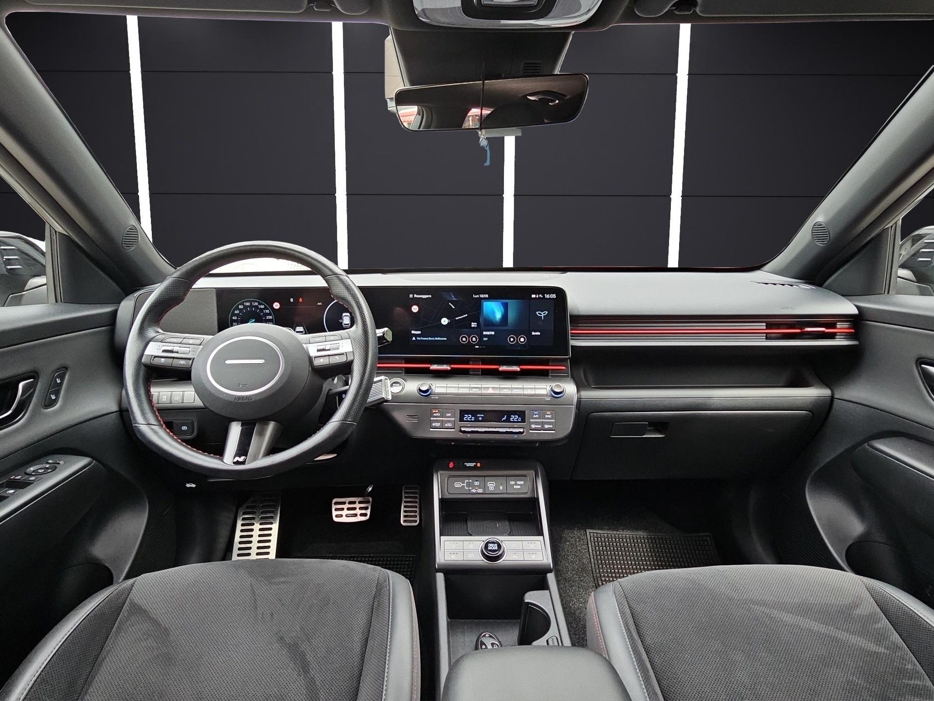 HYUNDAI Kona 1.6 GDi Hybrid N-Line-image-11