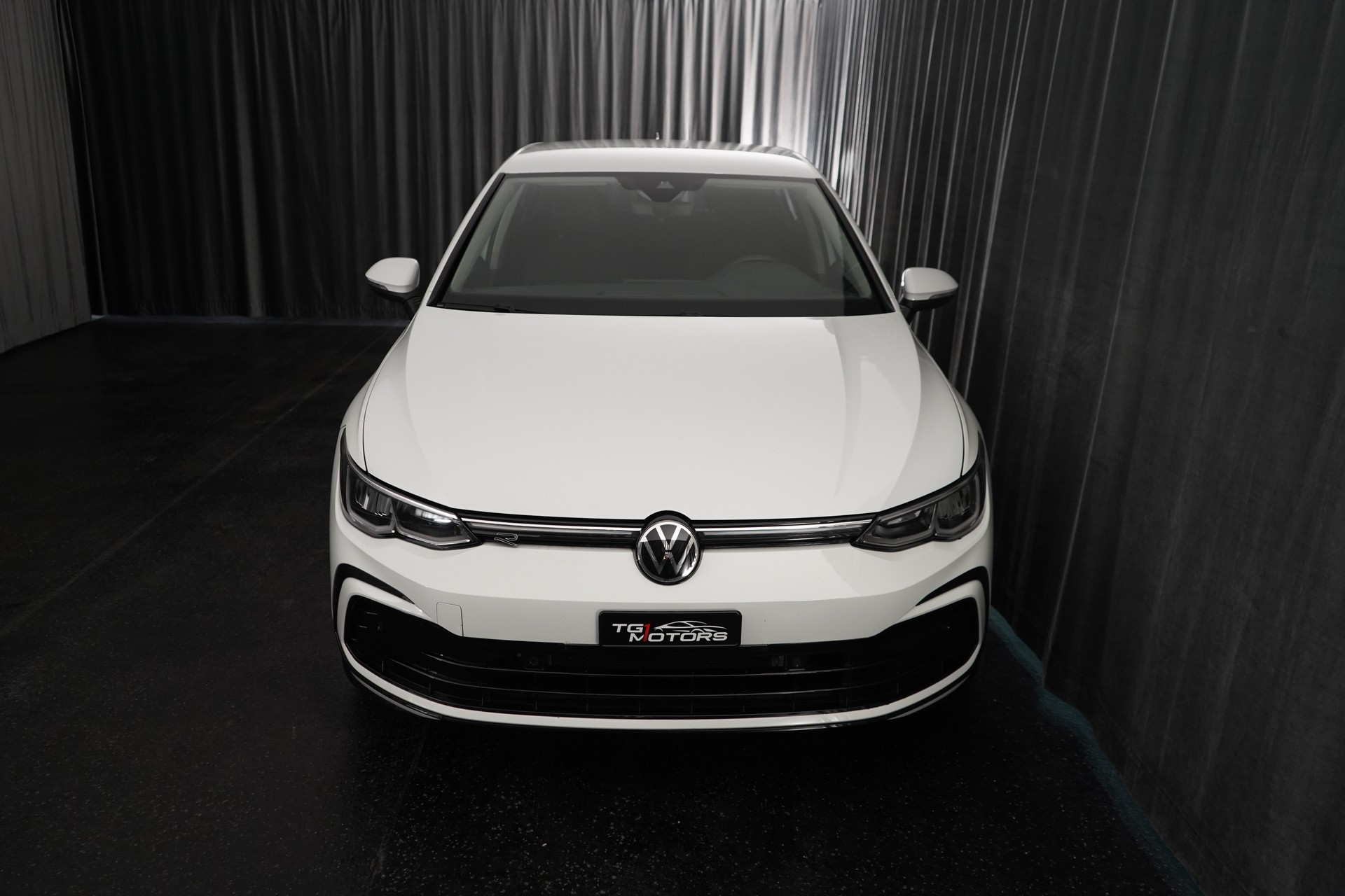 VW Golf 1.0 TSI Value-image-1