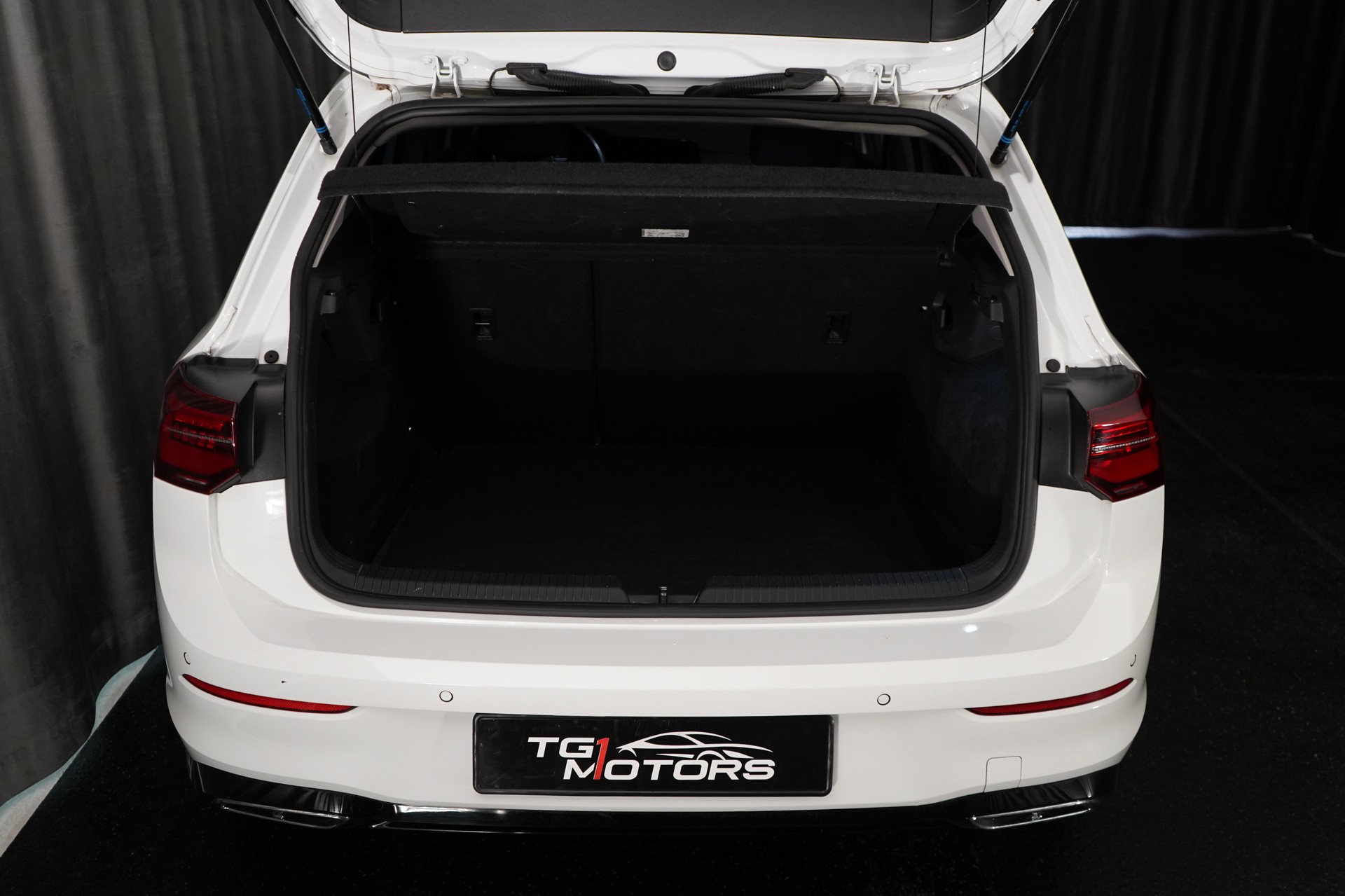 VW Golf 1.0 TSI Value-image-9